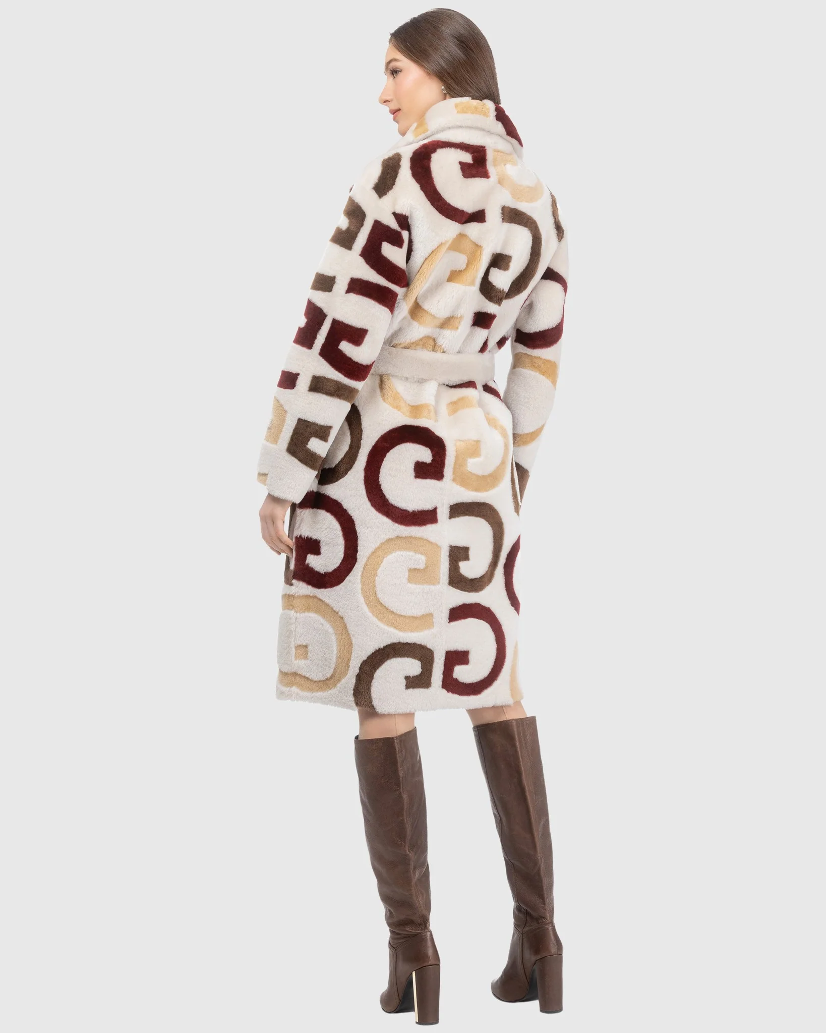 Reversible Merino Shearling Lamb G Intarsia Short Coat, Belt - Image 5