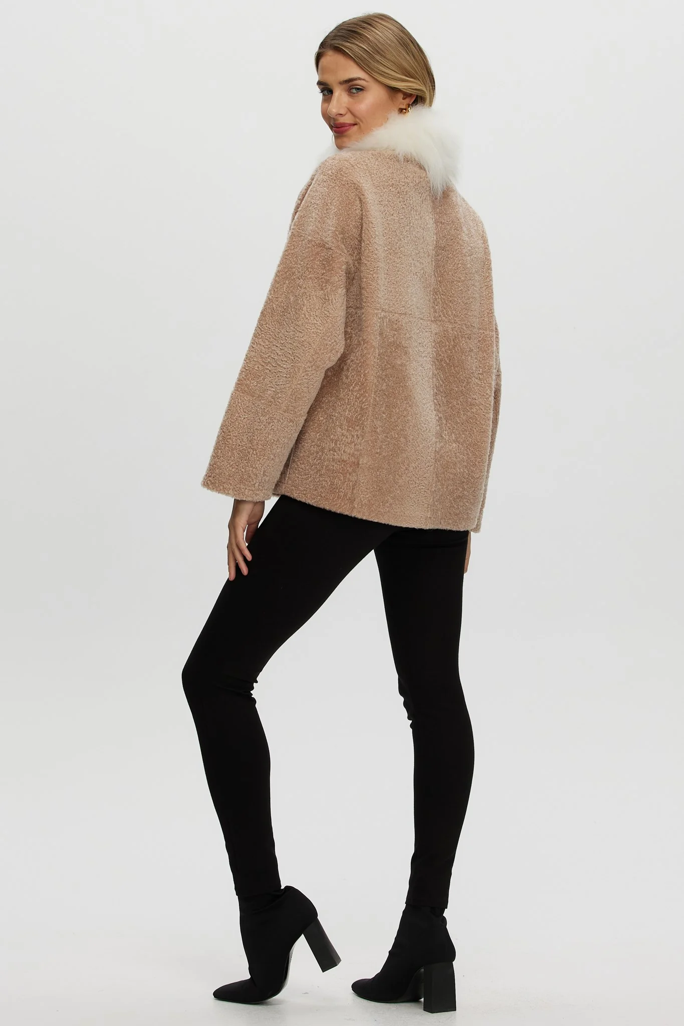 Reversible New Zealand Shearling Lamb Jacket With Select Mongolian Lamb Collar - Image 7