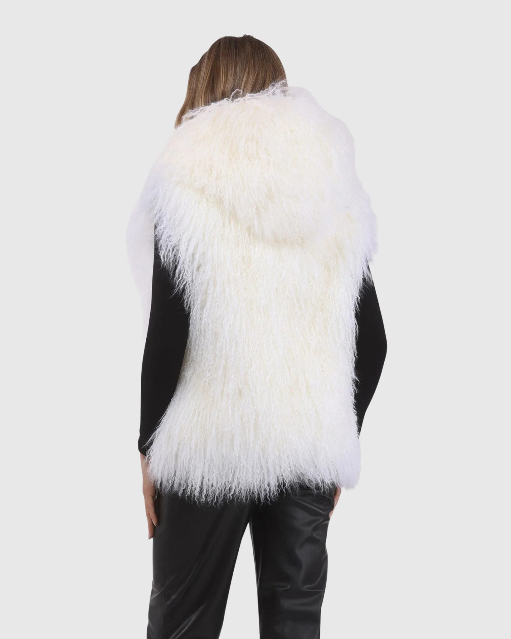 REVERSIBLE SELECT MONGOLIAN SHEARLING LAMB VEST WITH LORO PIANA WOOL AND CASHMERE BLEND BACK - Image 16