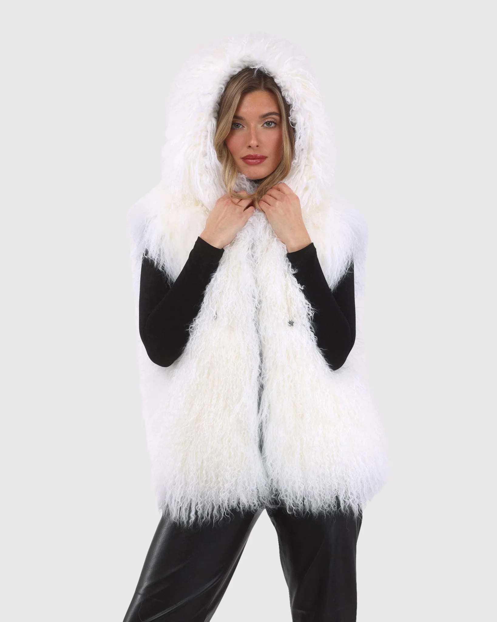 REVERSIBLE SELECT MONGOLIAN SHEARLING LAMB VEST WITH LORO PIANA WOOL AND CASHMERE BLEND BACK - Image 19