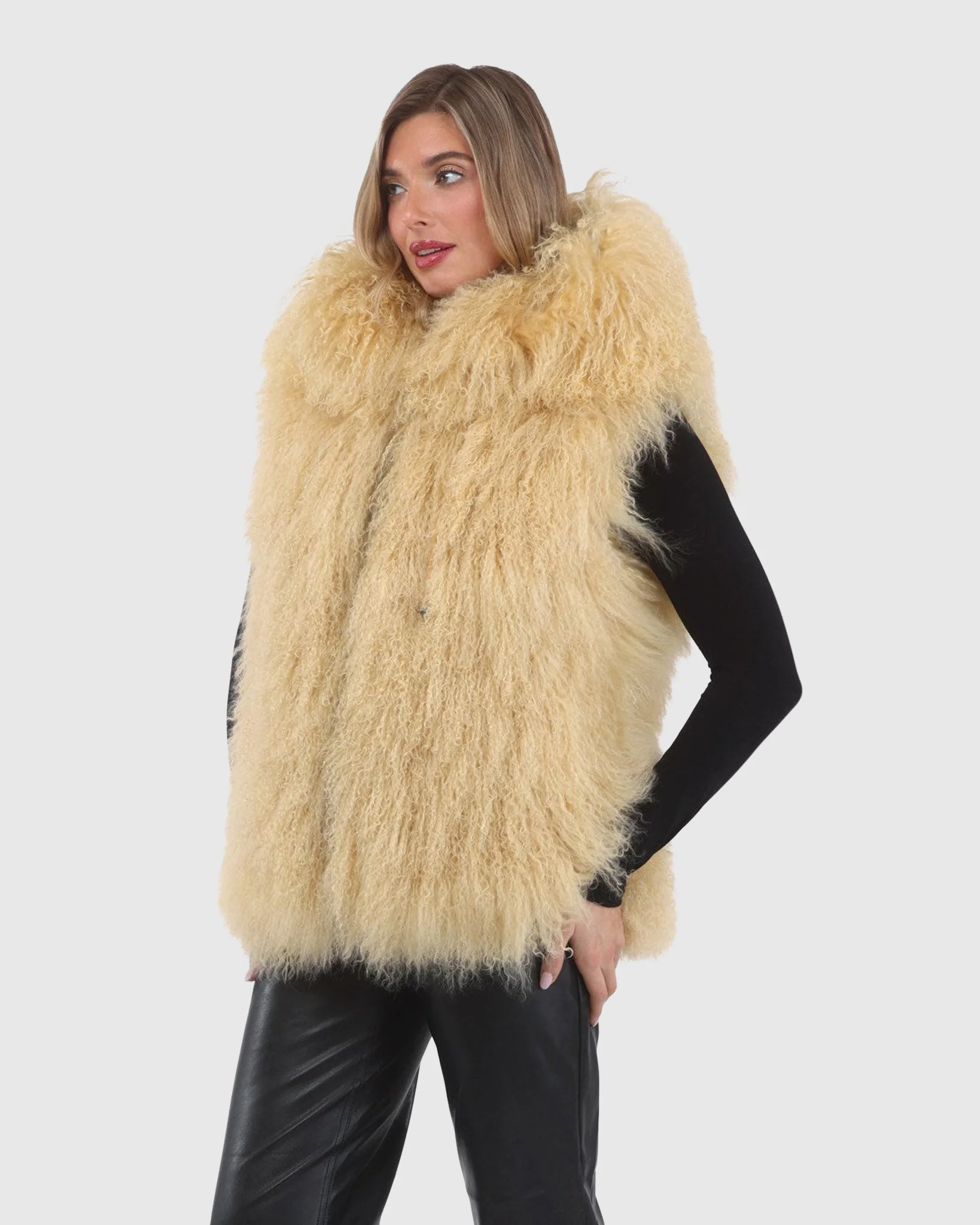 REVERSIBLE SELECT MONGOLIAN SHEARLING LAMB VEST WITH LORO PIANA WOOL AND CASHMERE BLEND BACK - Image 21