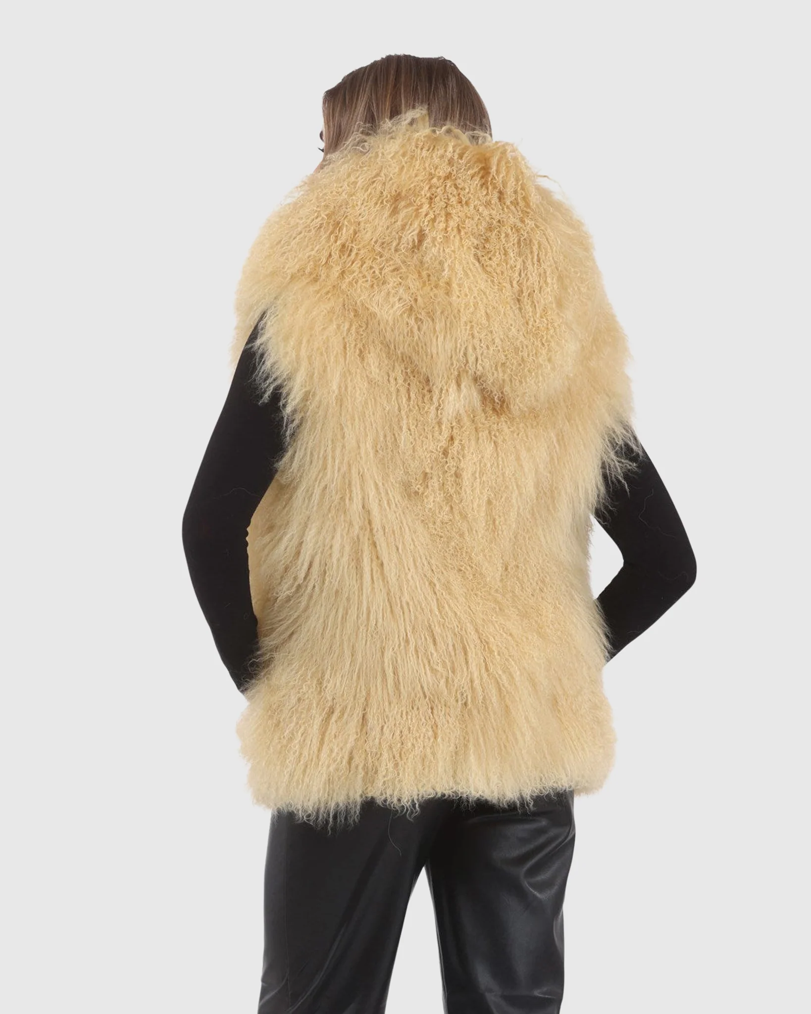REVERSIBLE SELECT MONGOLIAN SHEARLING LAMB VEST WITH LORO PIANA WOOL AND CASHMERE BLEND BACK - Image 22