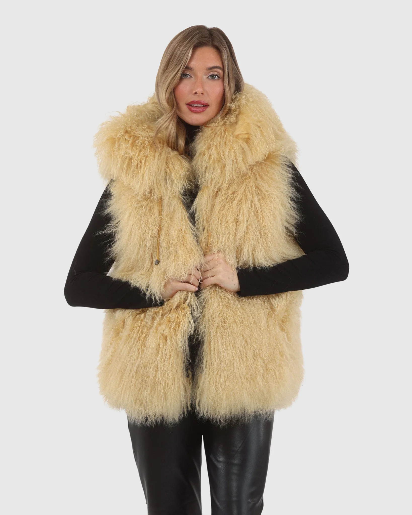 REVERSIBLE SELECT MONGOLIAN SHEARLING LAMB VEST WITH LORO PIANA WOOL AND CASHMERE BLEND BACK - Image 25