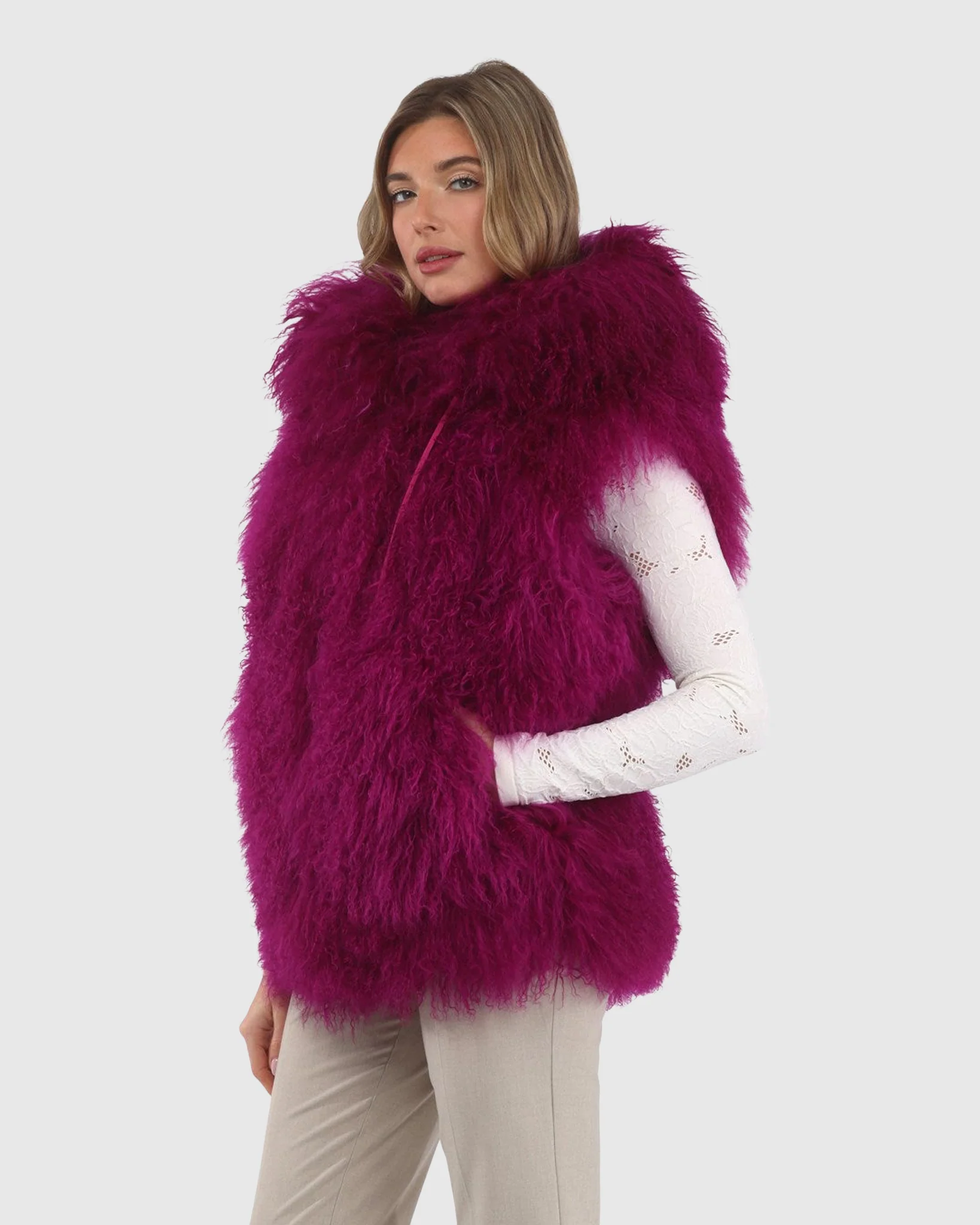 REVERSIBLE SELECT MONGOLIAN SHEARLING LAMB VEST WITH LORO PIANA WOOL AND CASHMERE BLEND BACK - Image 34