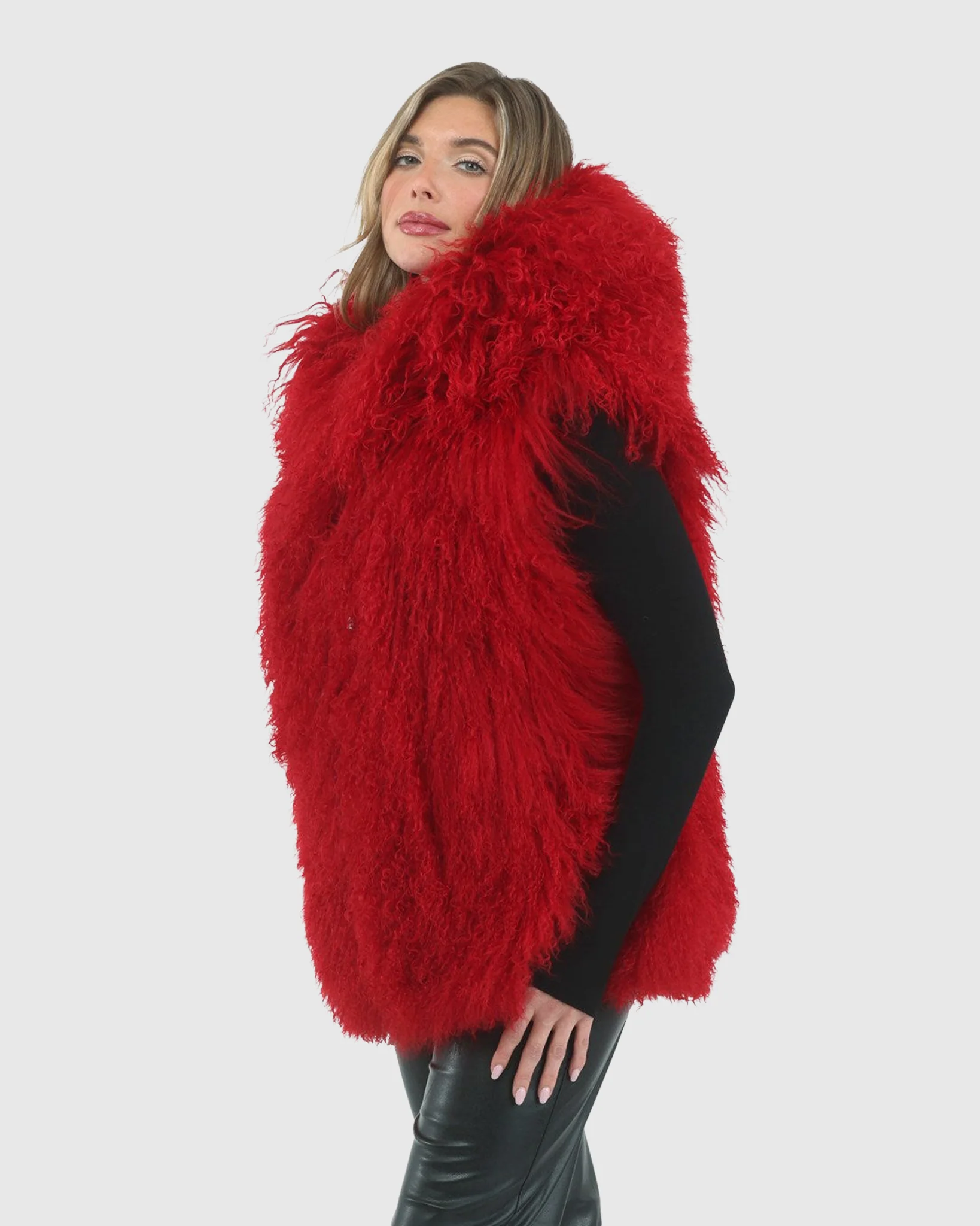 REVERSIBLE SELECT MONGOLIAN SHEARLING LAMB VEST WITH LORO PIANA WOOL AND CASHMERE BLEND BACK - Image 39
