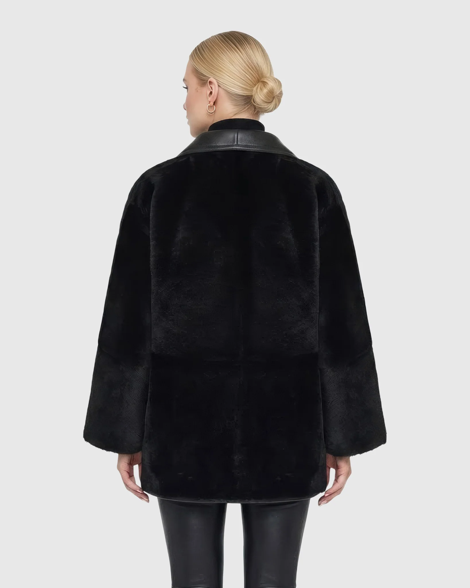 REVERSIBLE SELECT SHEARLING LAMB PARKA - Image 4