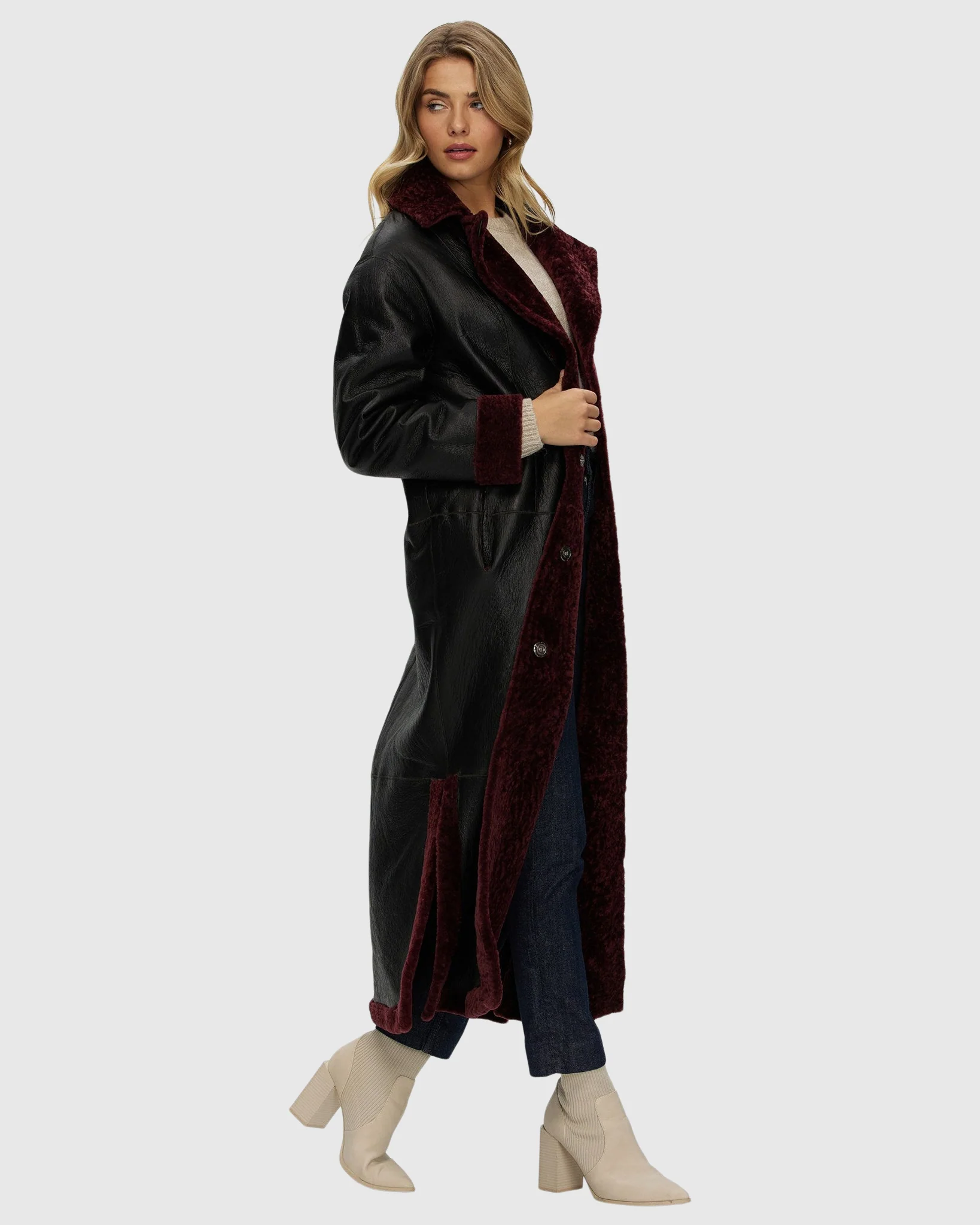 Reversible Select Shearling Lamb Coat With Side Slits And Belt - Image 7