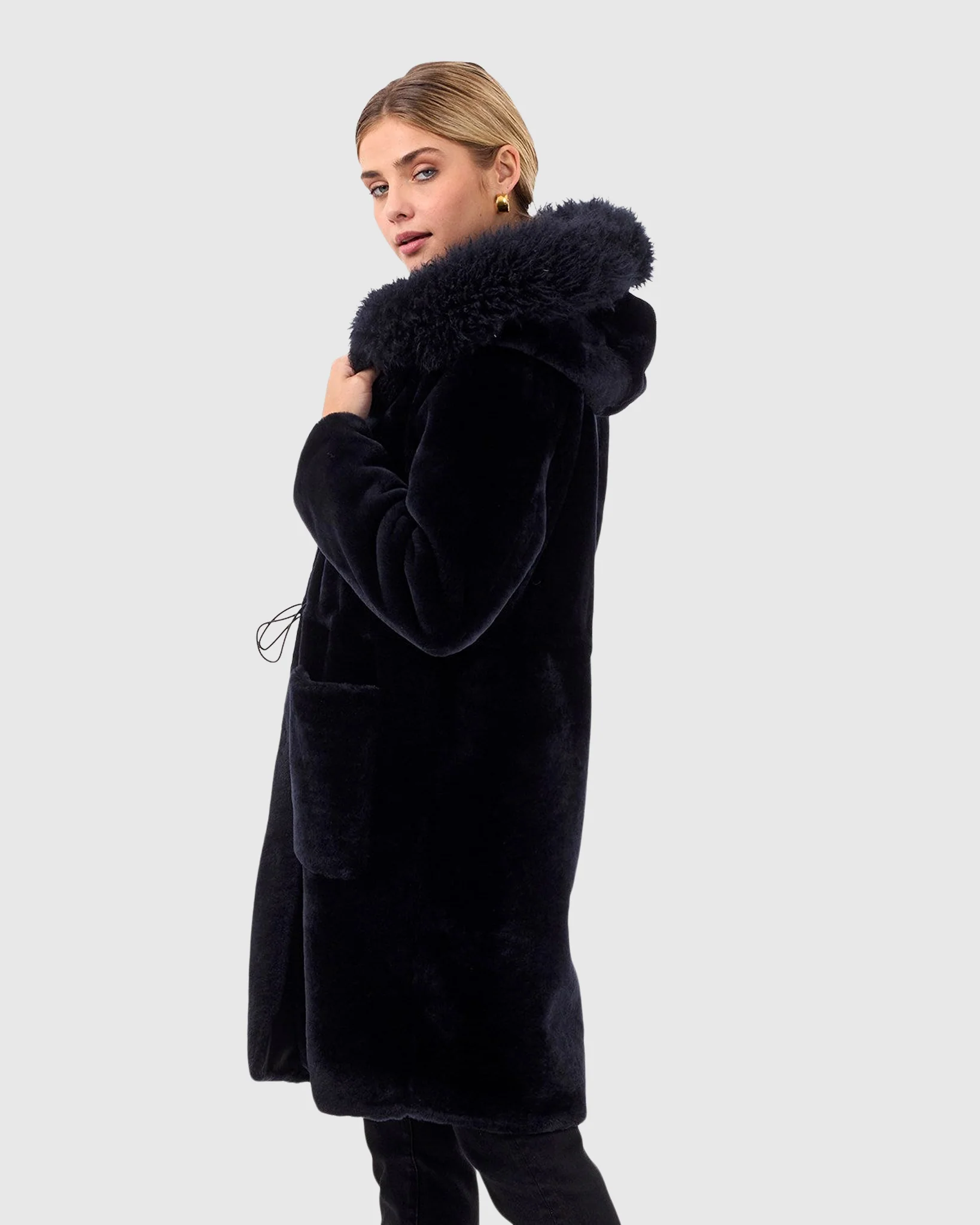 REVERSIBLE SHEARLING LAMB PARKA WITH CASHMERE GOAT HOOD TRIM - Image 5