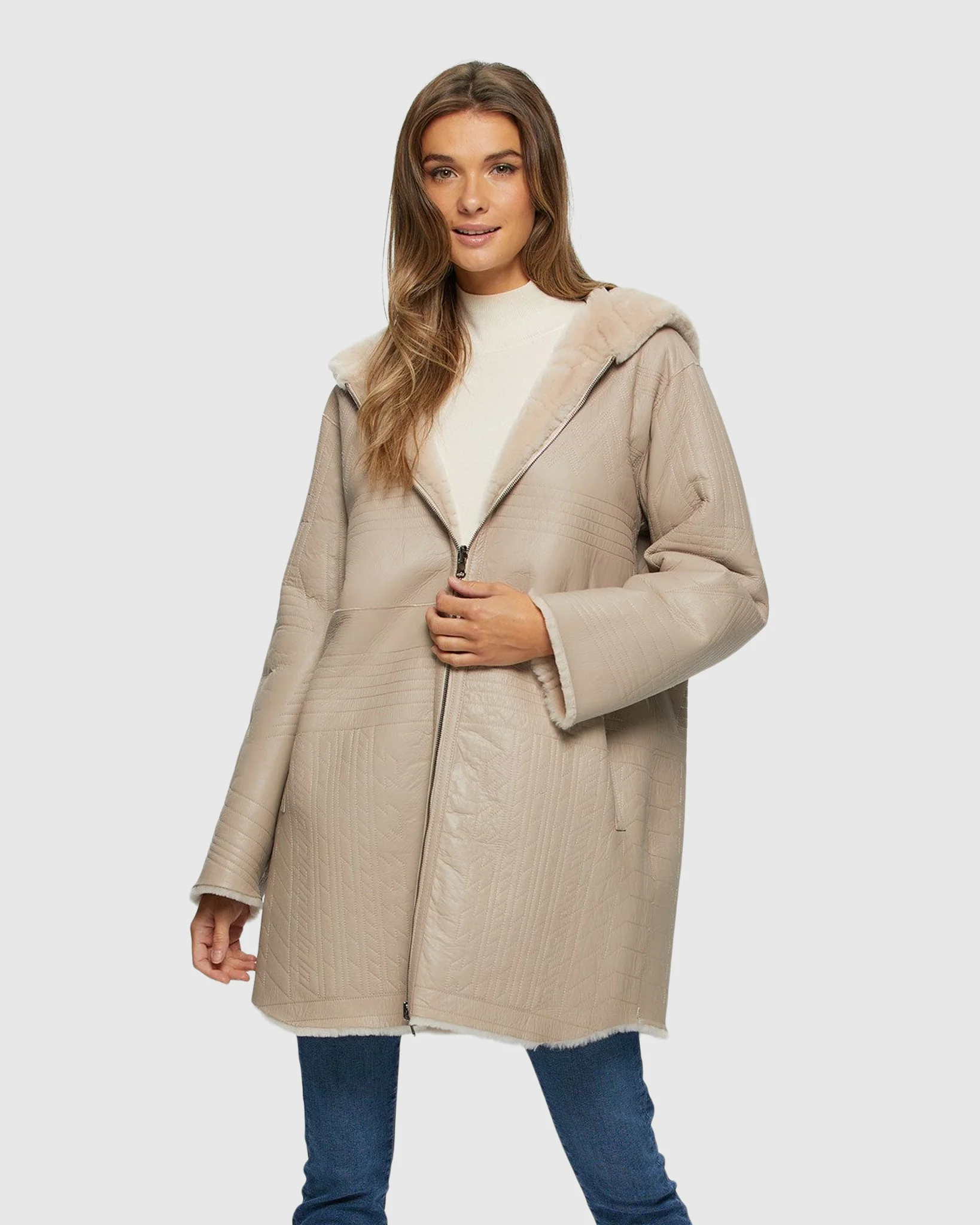 REVERSIBLE SHEARLING LAMB PARKA WITH GROOVED PATTERN - Image 12