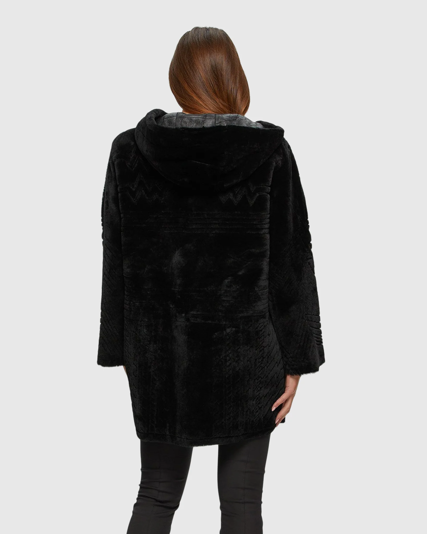 REVERSIBLE SHEARLING LAMB PARKA WITH GROOVED PATTERN - Image 3