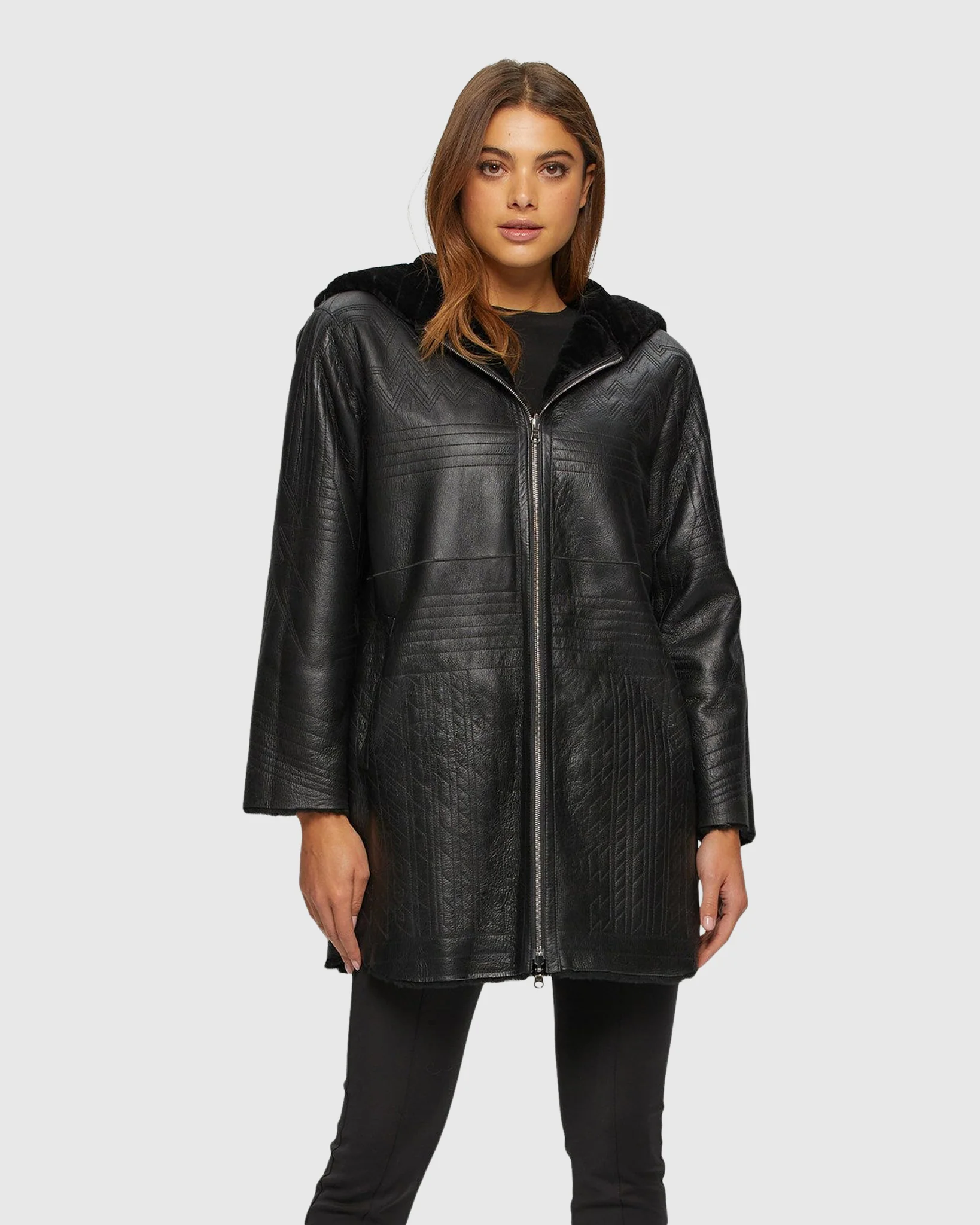 REVERSIBLE SHEARLING LAMB PARKA WITH GROOVED PATTERN - Image 4