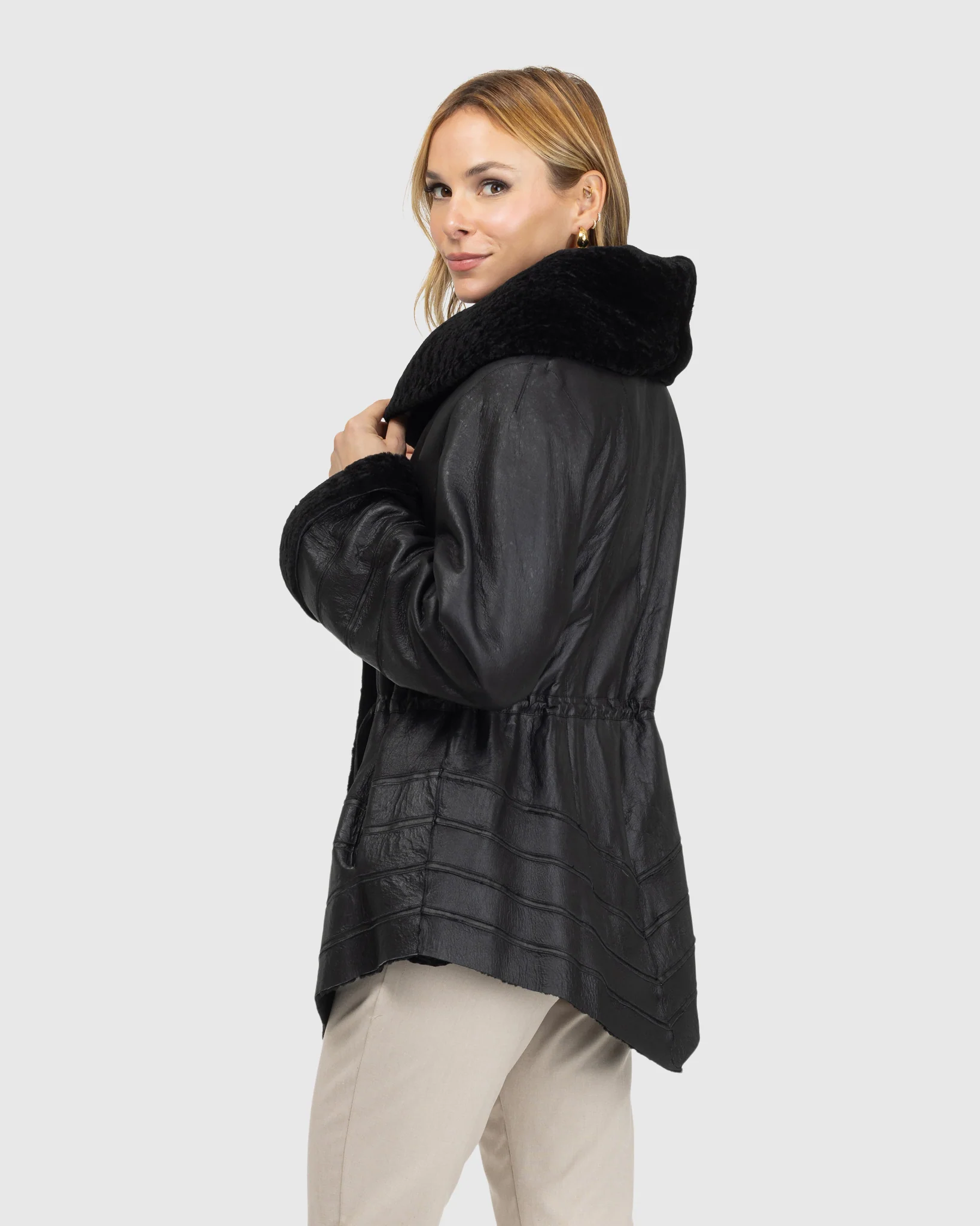 Reversible Textured Shearling Lamb Jacket - Image 13