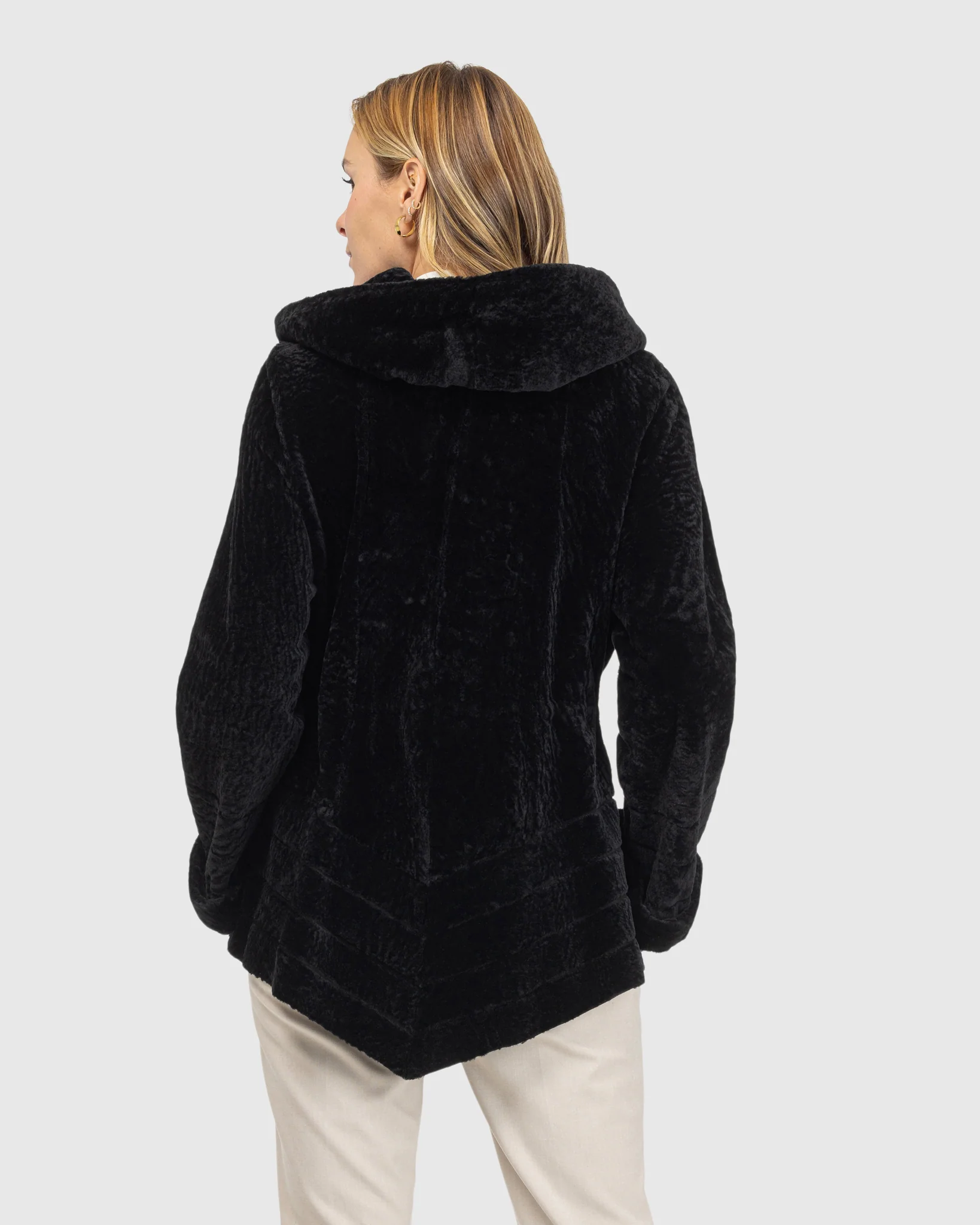 Reversible Textured Shearling Lamb Jacket - Image 9