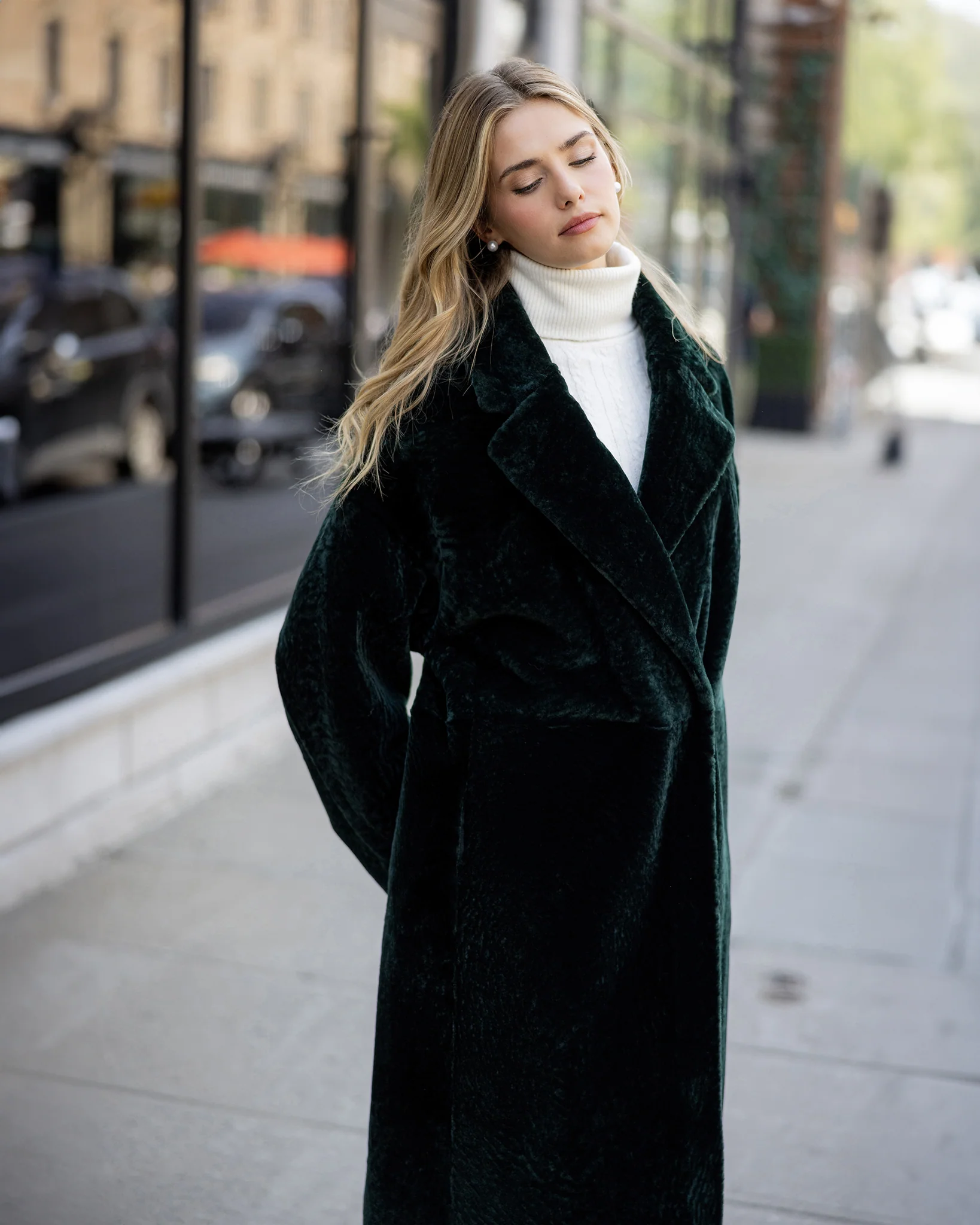 Reversible Textured Shearling Lamb Short Coat - Image 32