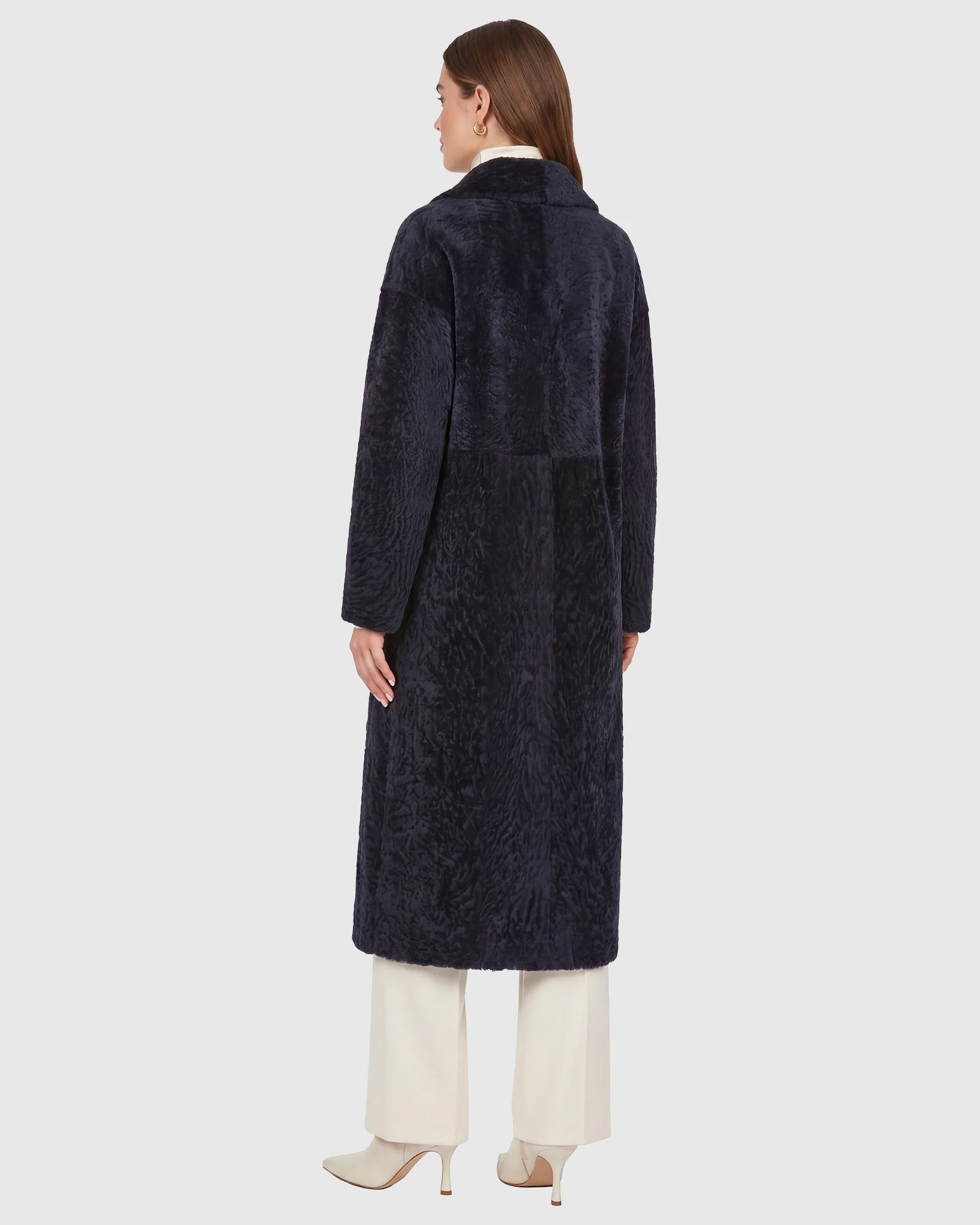 Reversible Textured Shearling Lamb Short Coat - Image 35
