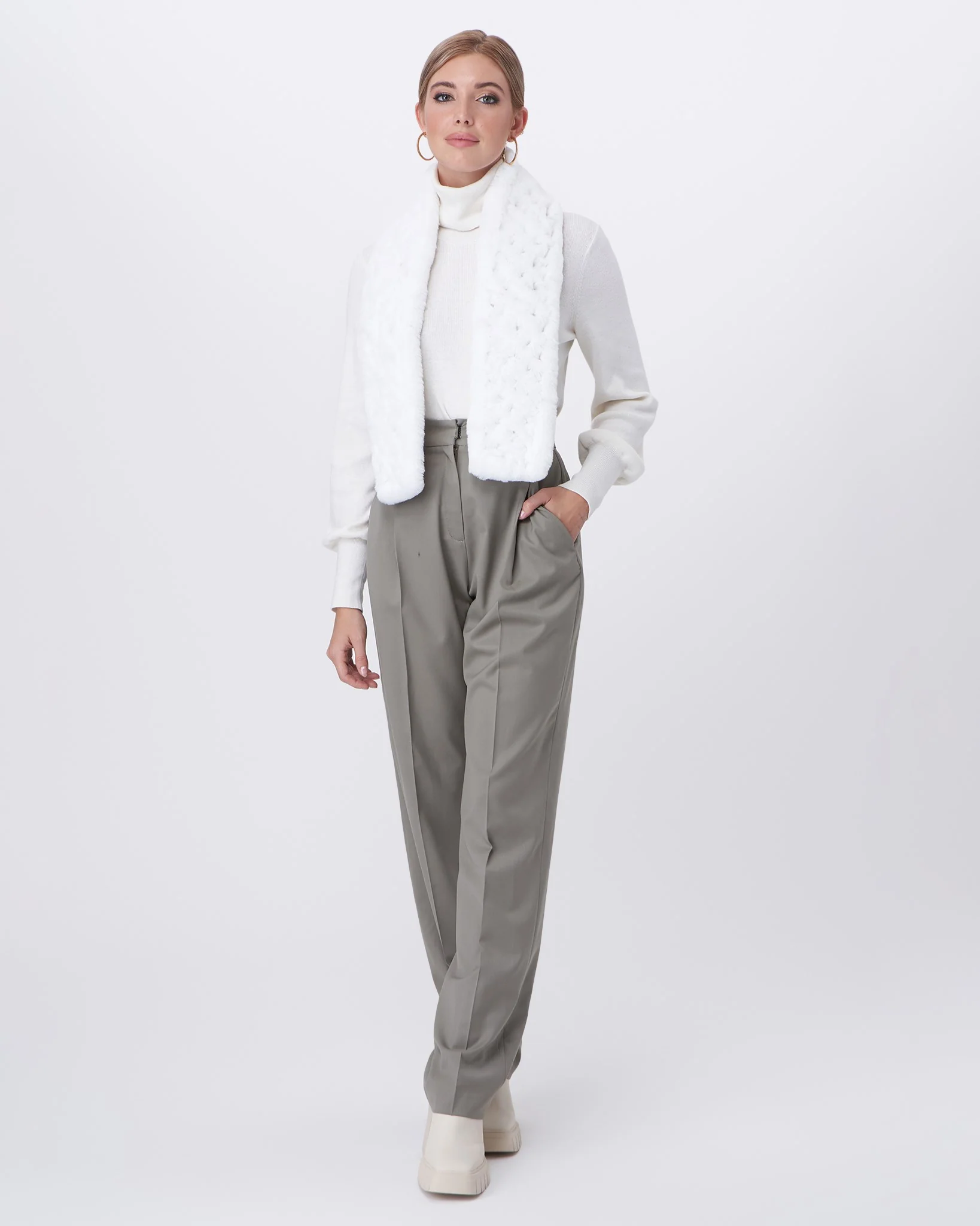 REX RABBIT KNIT PULL THROUGH SCARF - Image 7