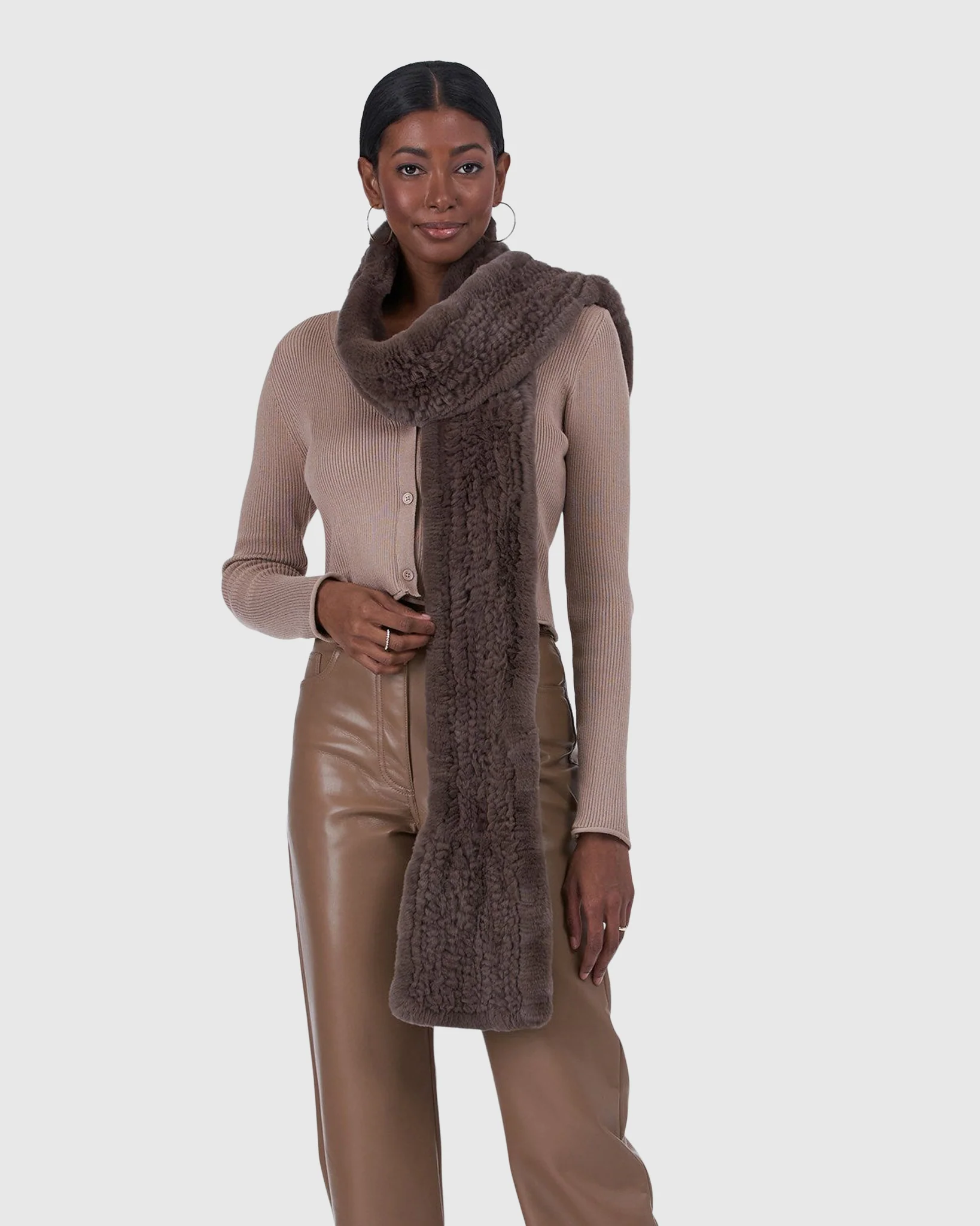 REX RABBIT KNIT SCARF - Image 4