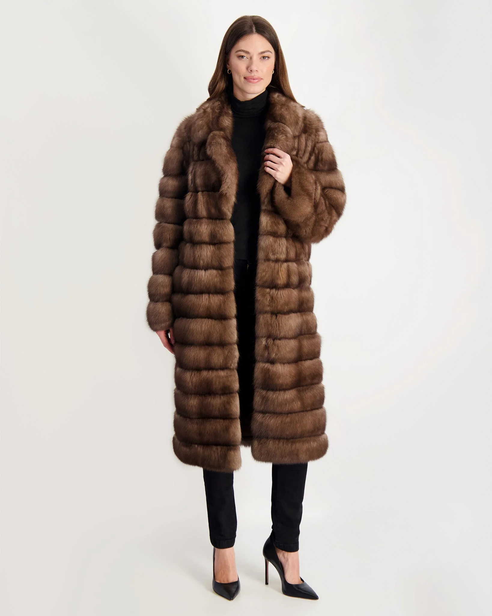 SABLE SHORT COAT - Image 2