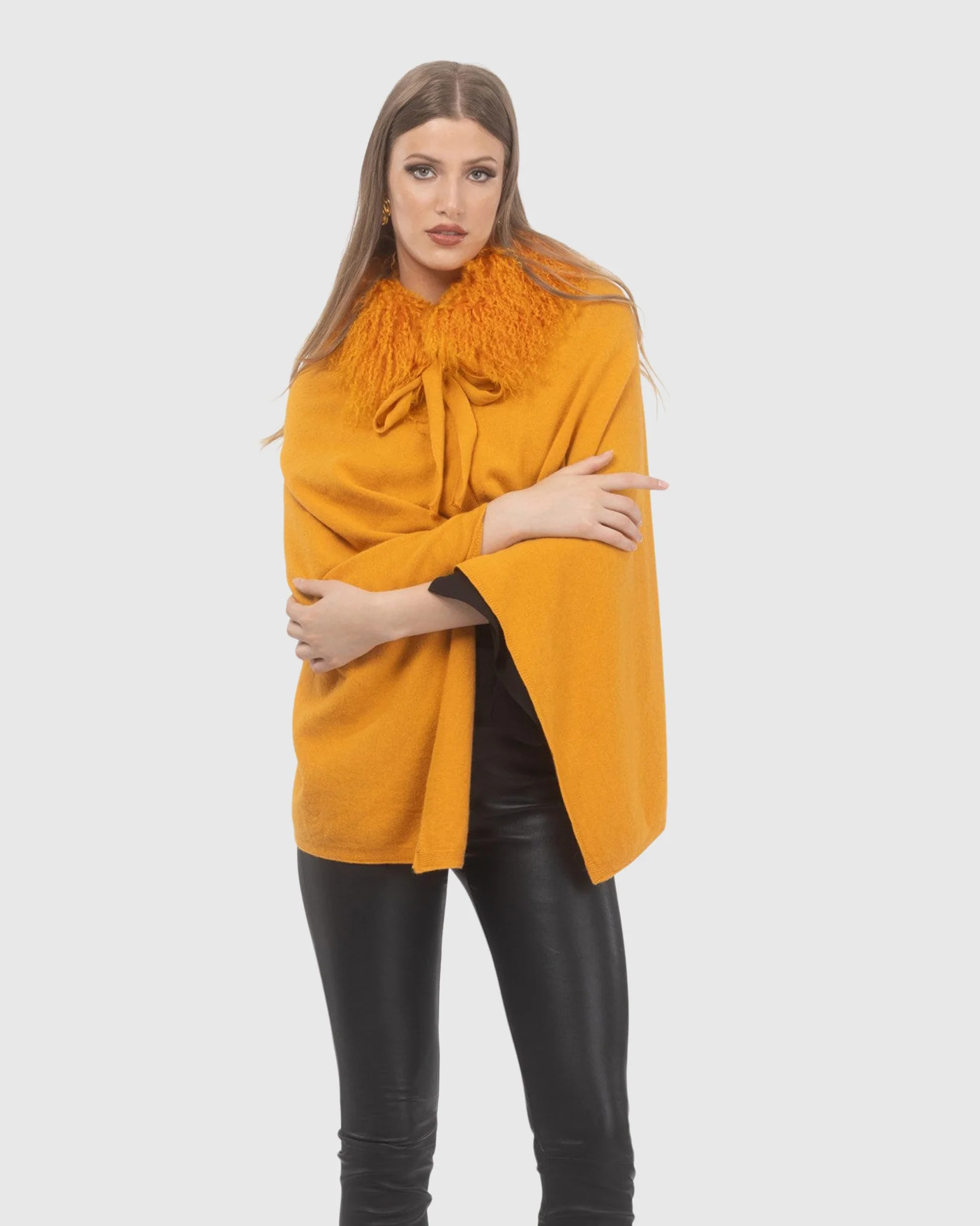 Select Cashmere And Merino Wool Blend Poncho With Select Mongolian Lamb Collar - Image 3