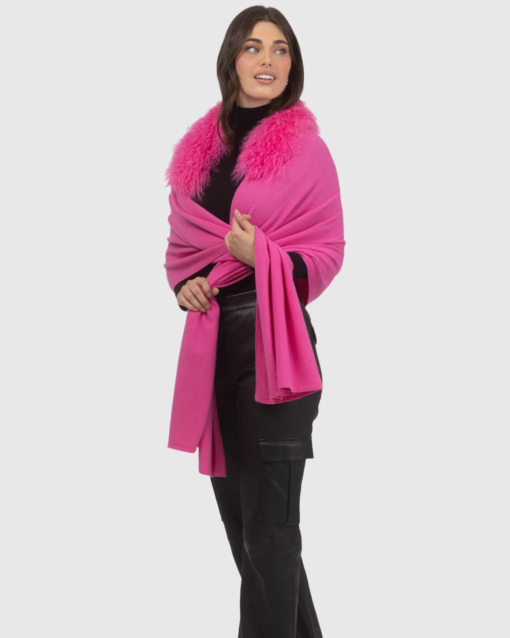 SELECT CASHMERE AND MERINO WOOL BLEND STOLE WITH SELECT MONGOLIAN LAMB TRIM - Image 19