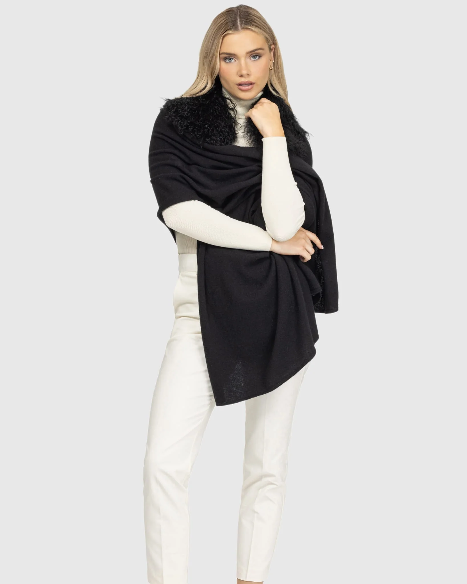 SELECT CASHMERE AND MERINO WOOL BLEND STOLE WITH SELECT MONGOLIAN LAMB TRIM - Image 27