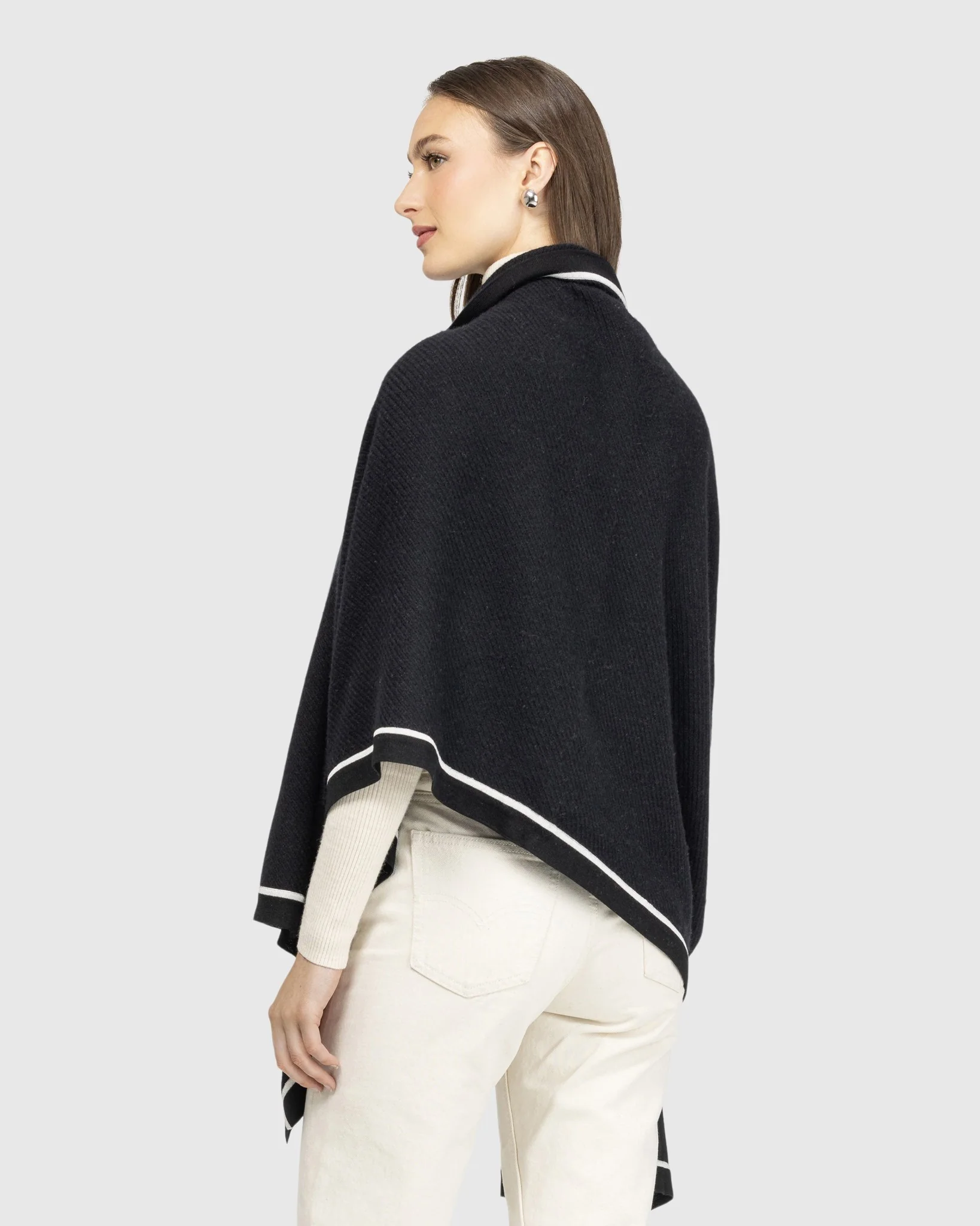 SELECT CASHMERE CAPE - Image 4