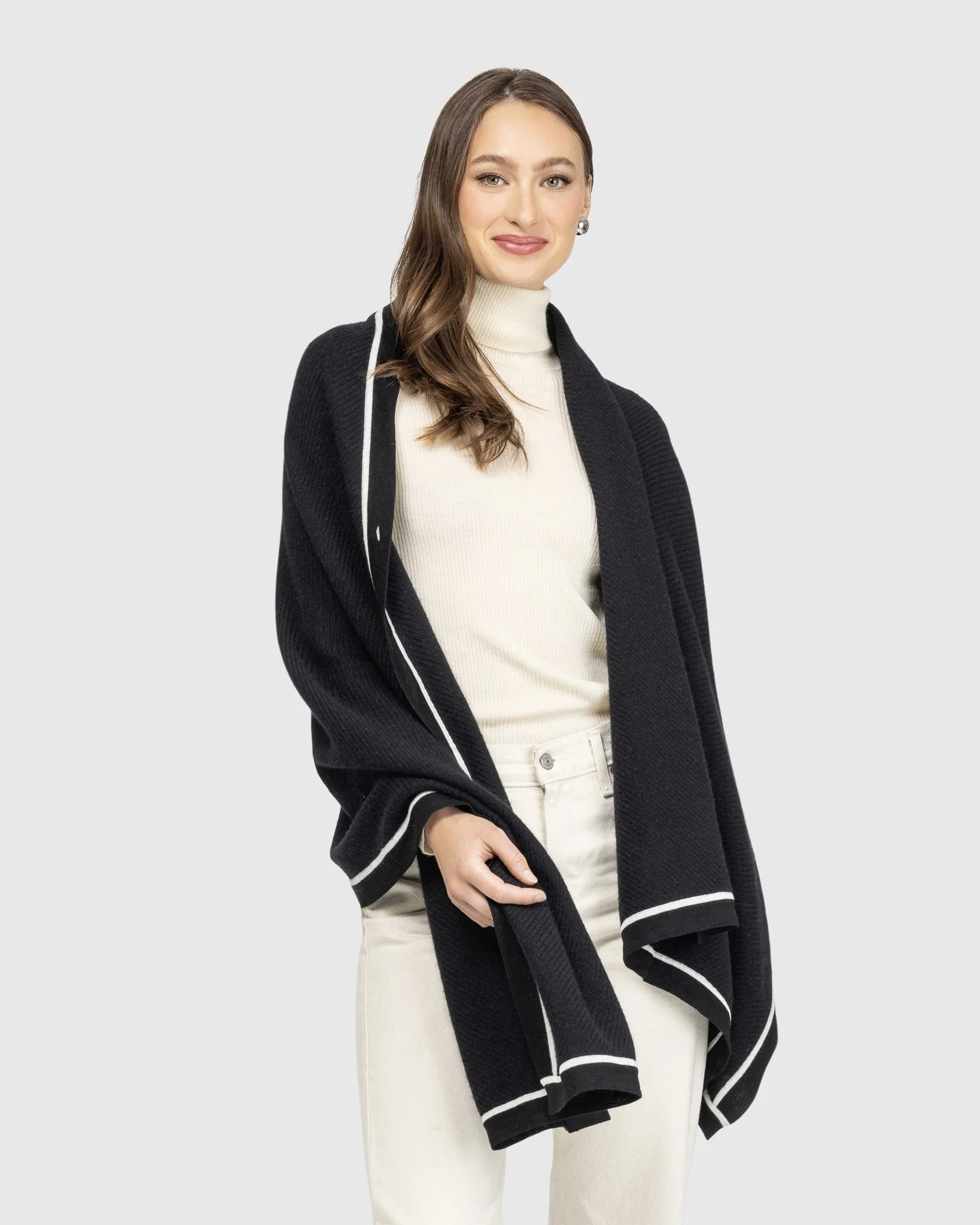 SELECT CASHMERE CAPE - Image 5