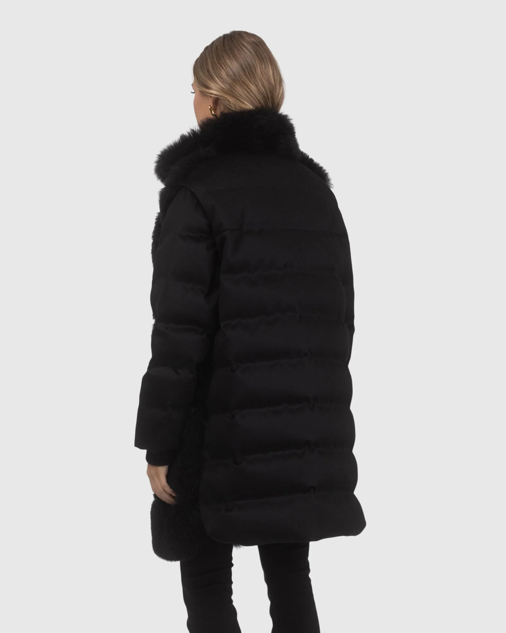 Diagonal Stroller Crafted From Select Cashmere Goat With Loro Piana Cashmere Sleeves And Back - Image 10
