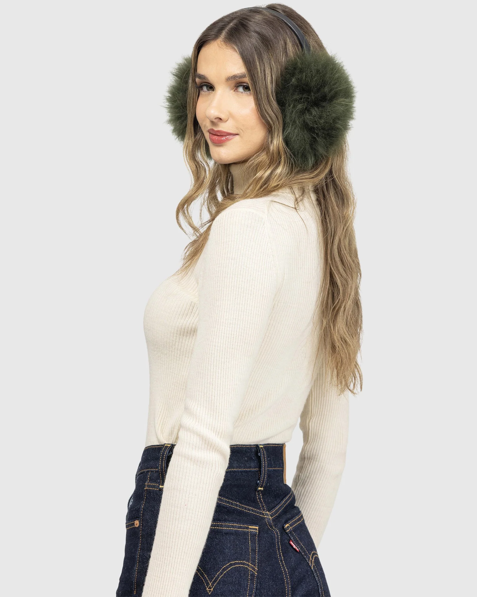 SELECT CASHMERE GOAT EARMUFFS WITH LEATHER FRAME - Image 5