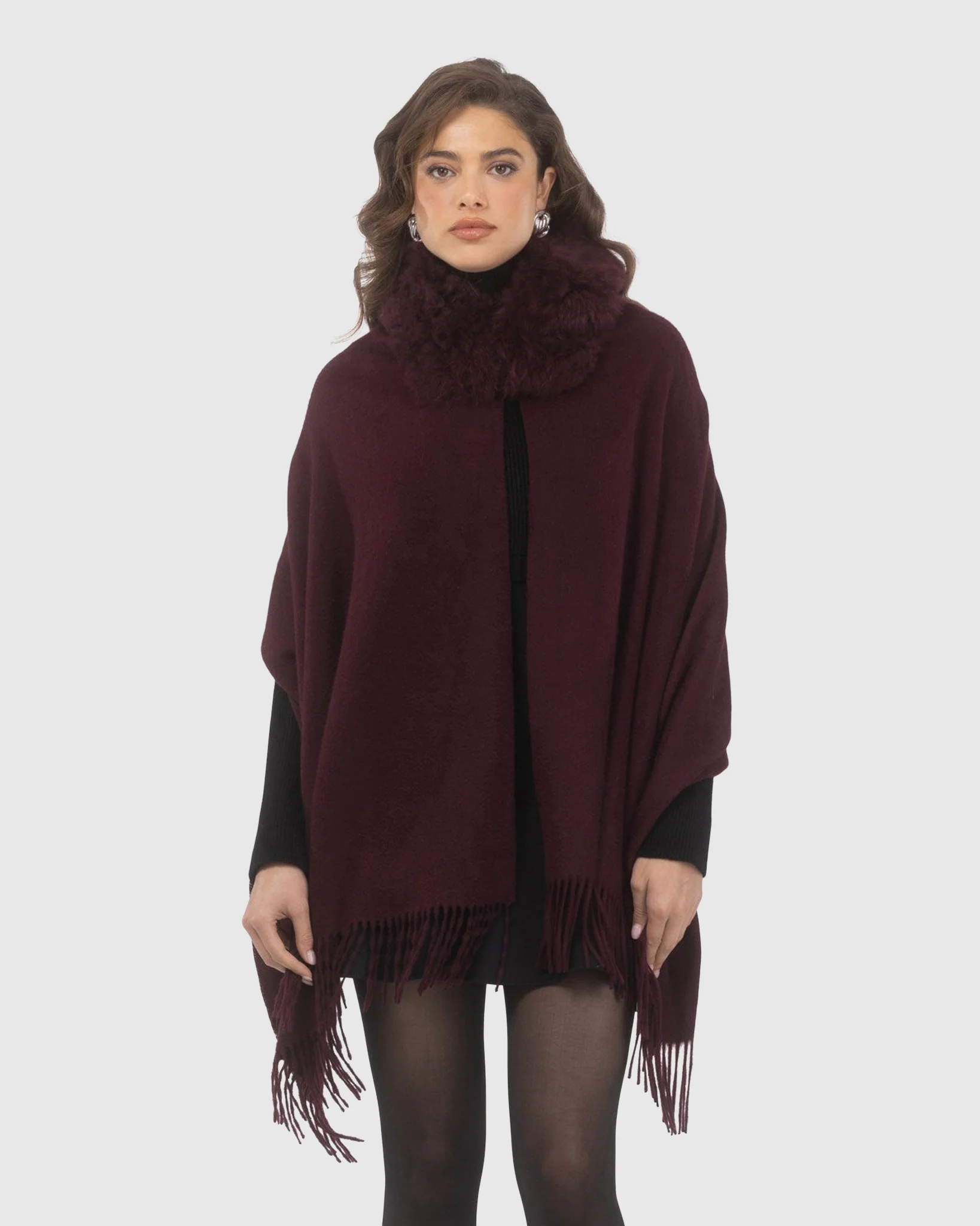 SELECT CASHMERE STOLE WITH SELECT LAMB COLLAR - Image 27