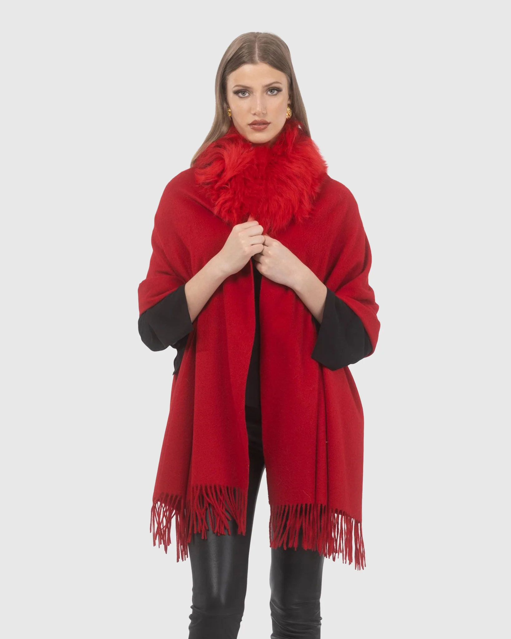 SELECT CASHMERE STOLE WITH SELECT LAMB COLLAR - Image 40