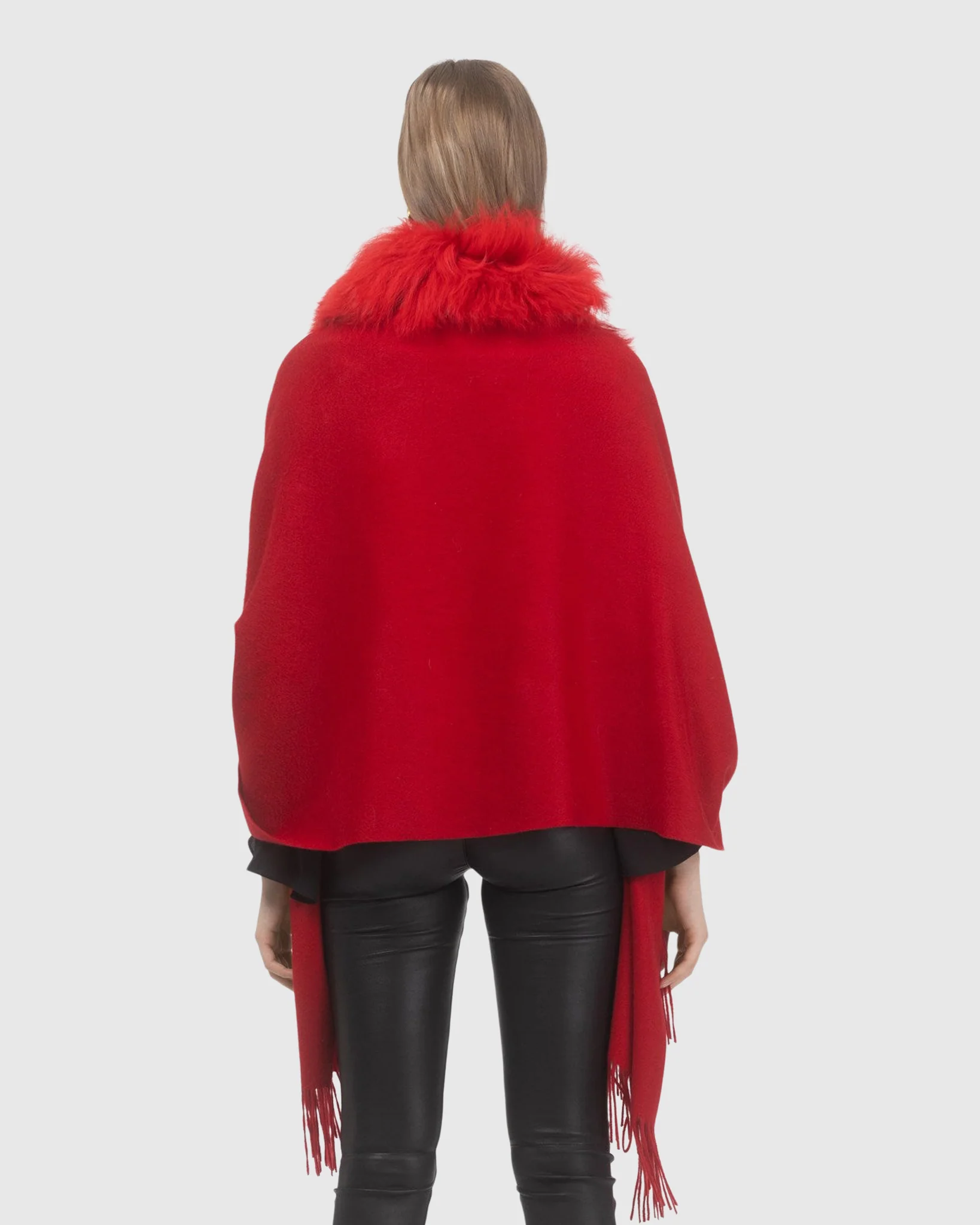 SELECT CASHMERE STOLE WITH SELECT LAMB COLLAR - Image 45