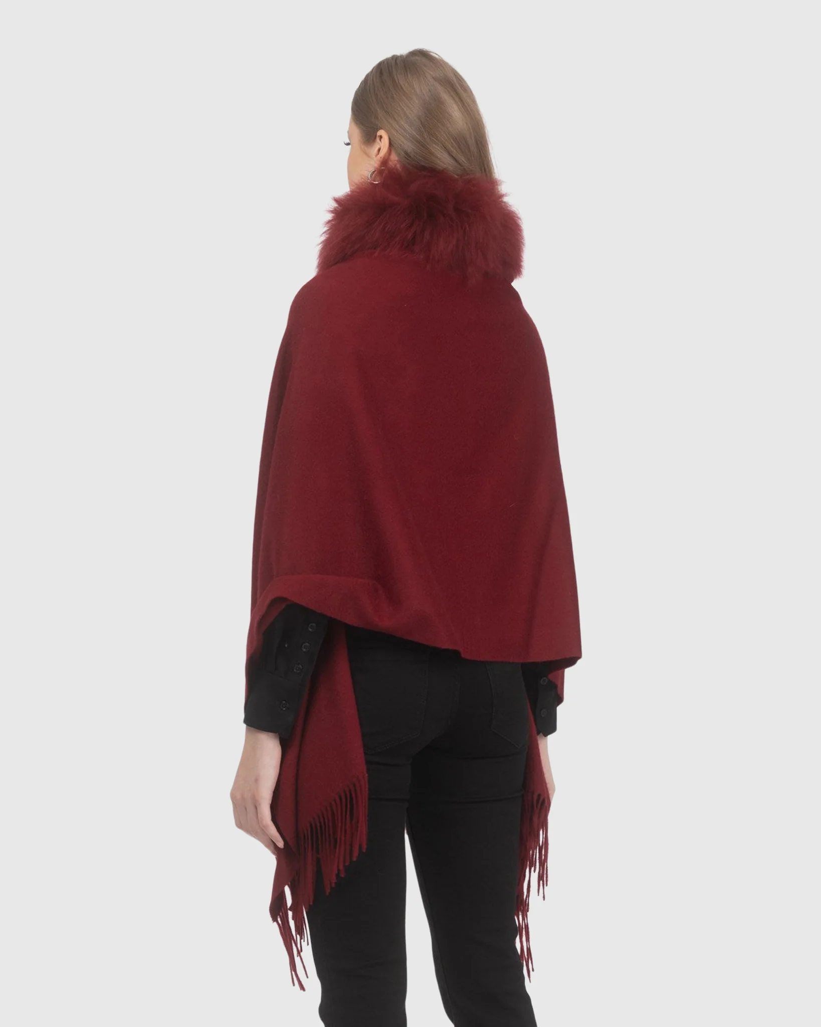 SELECT CASHMERE STOLE WITH SELECT LAMB COLLAR - Image 51