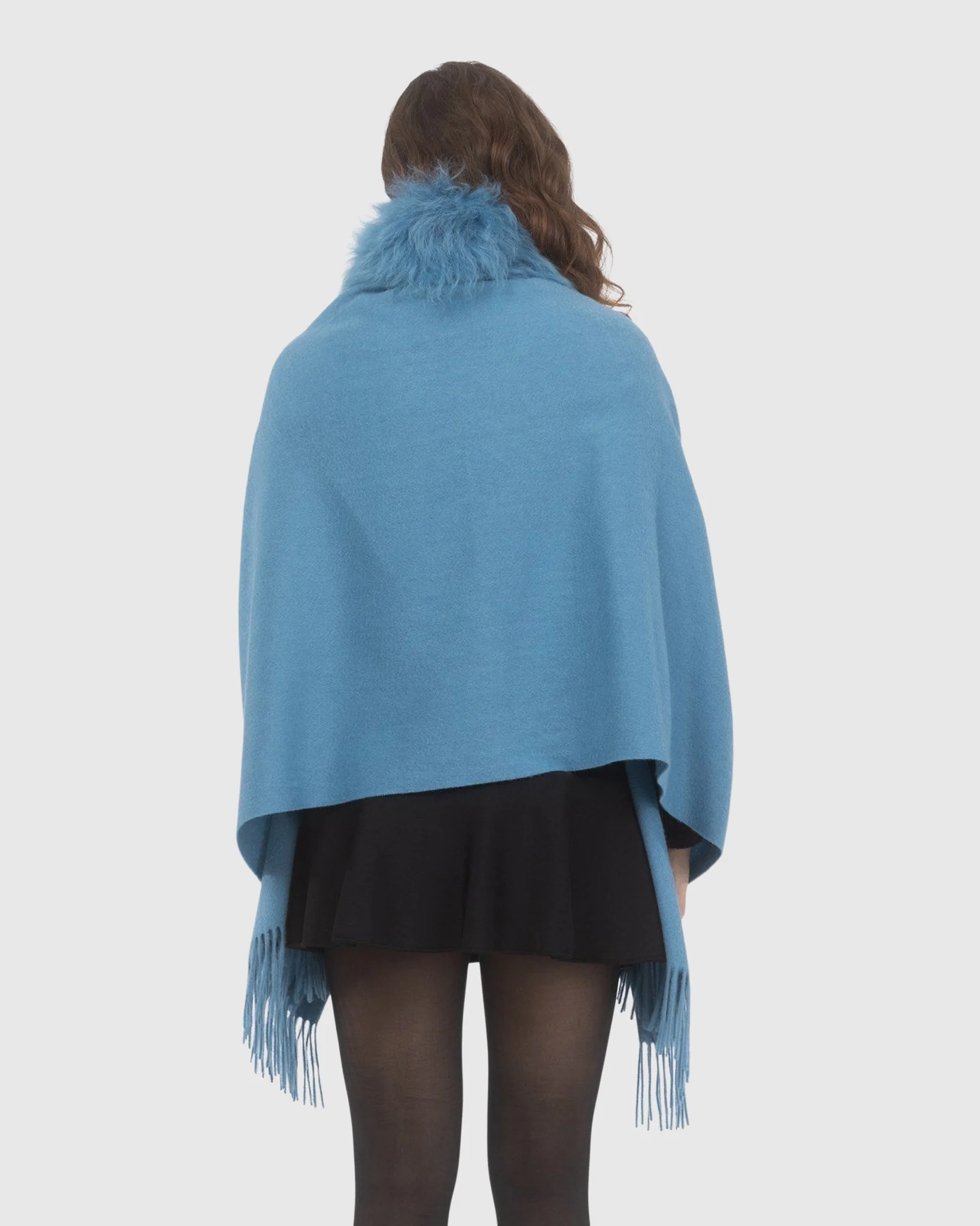 SELECT CASHMERE STOLE WITH SELECT LAMB COLLAR - Image 57
