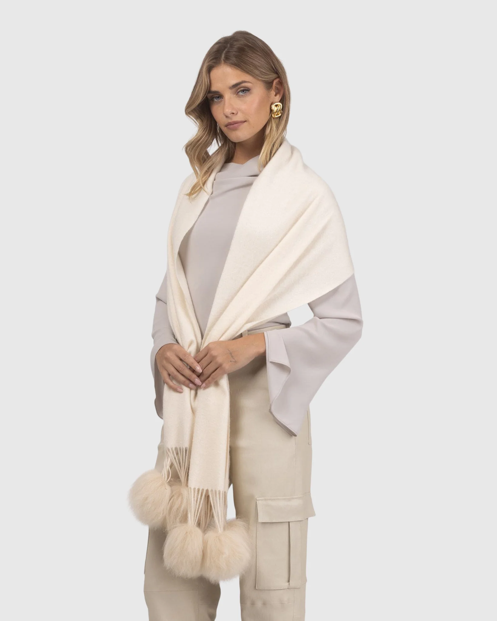SELECT CASHMERE STOLE WITH SELECT LAMB POMPOMS