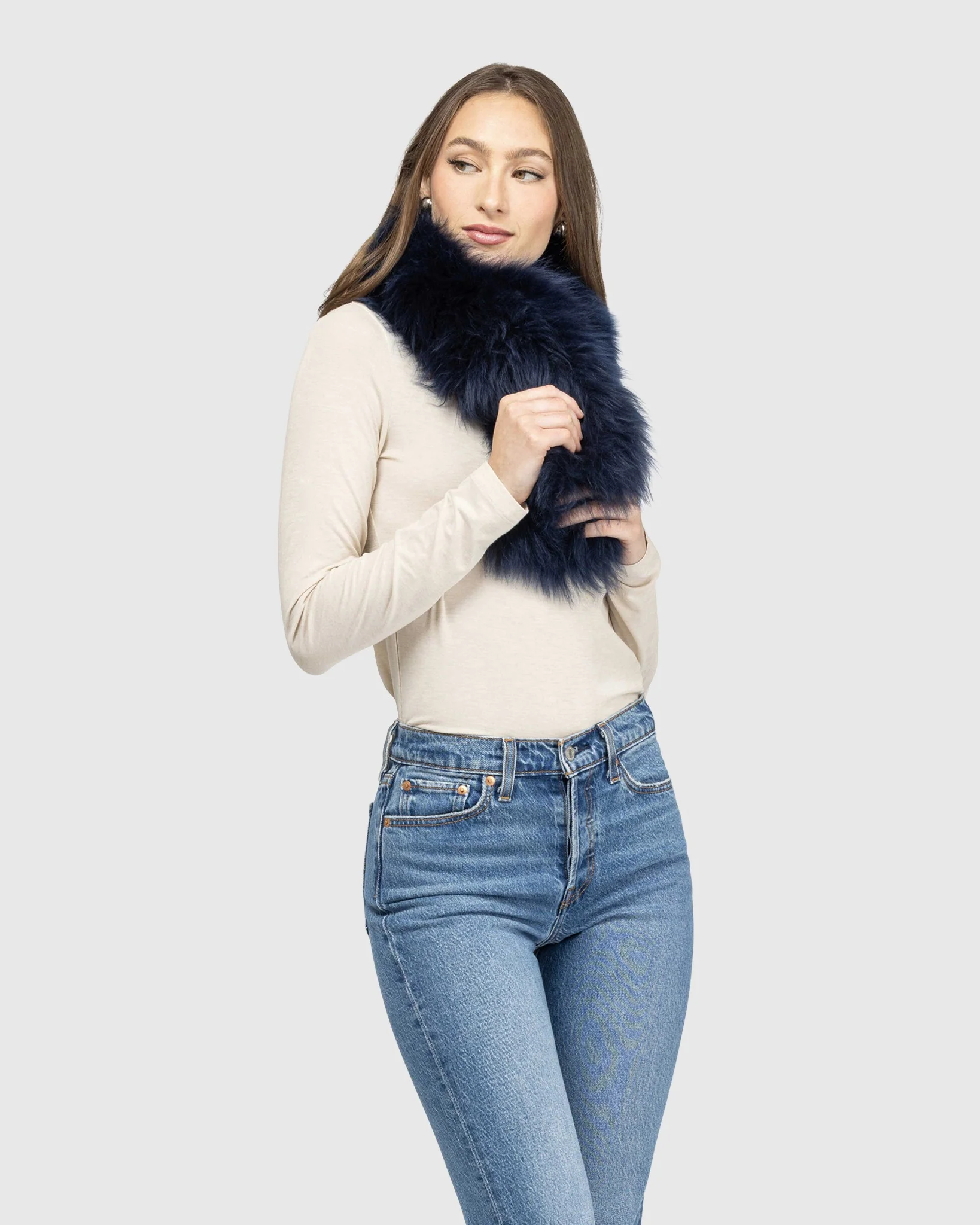 SELECT LAMB COLLAR - Image 6