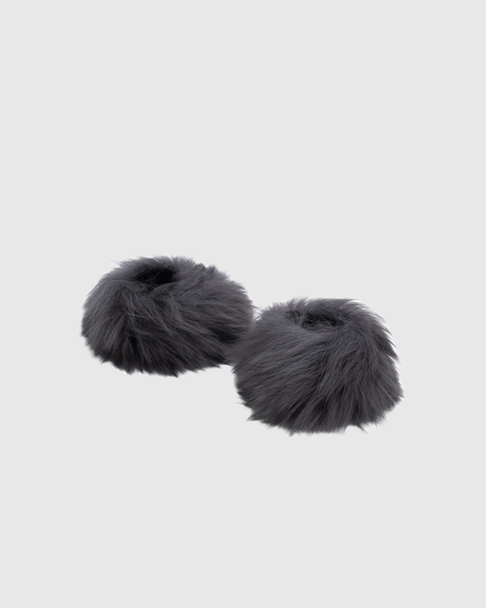 SELECT LAMB CUFFS - Image 10