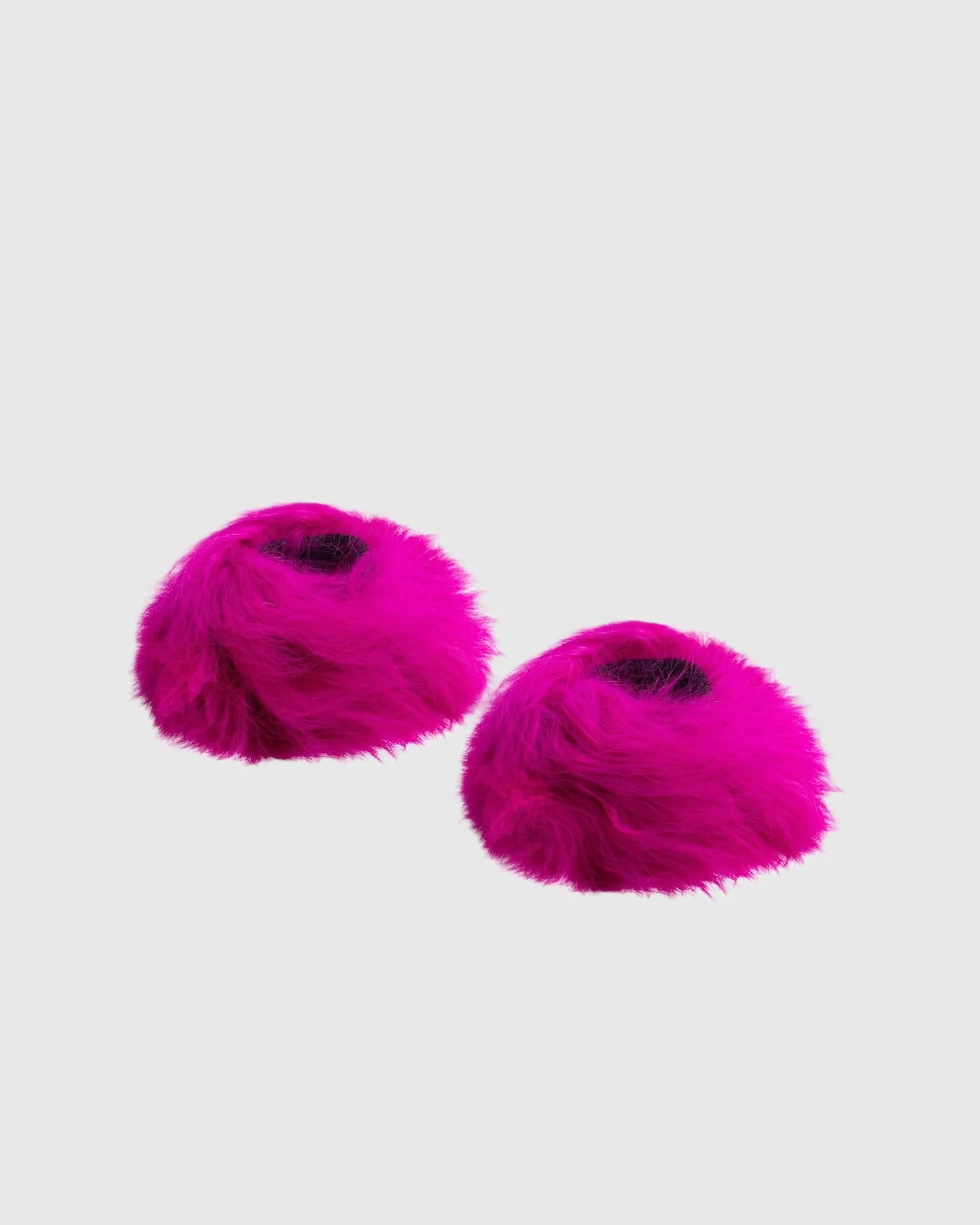 SELECT LAMB CUFFS - Image 16