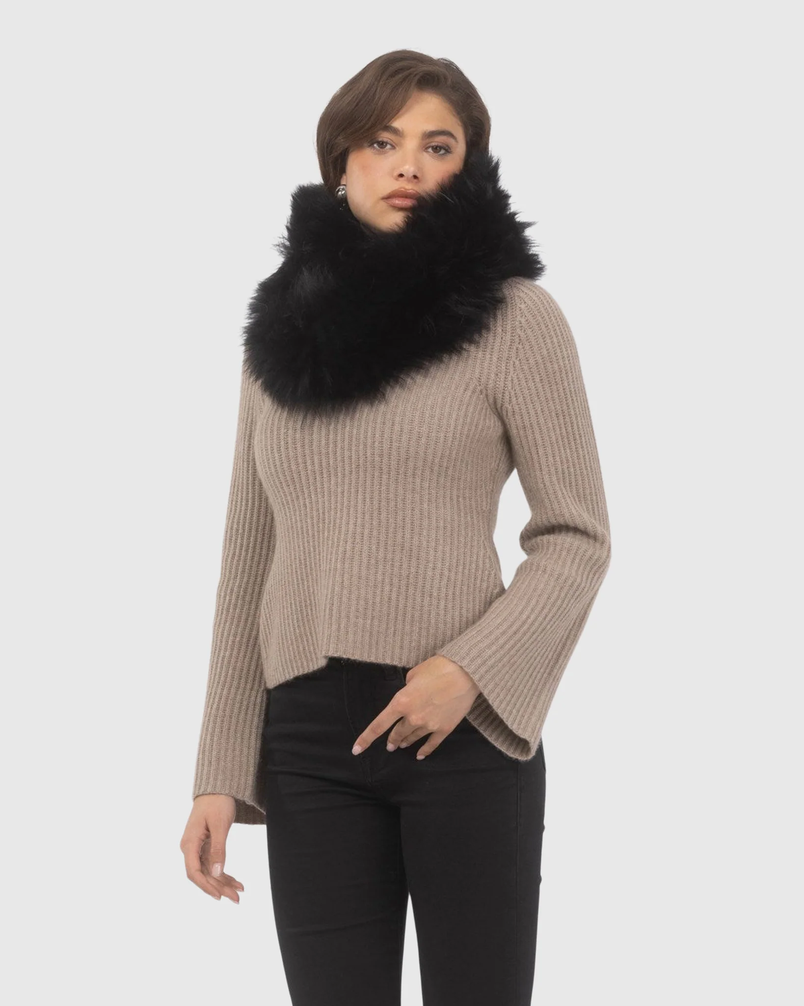 SELECT LAMB KNIT INFINITY SCARF - Image 5