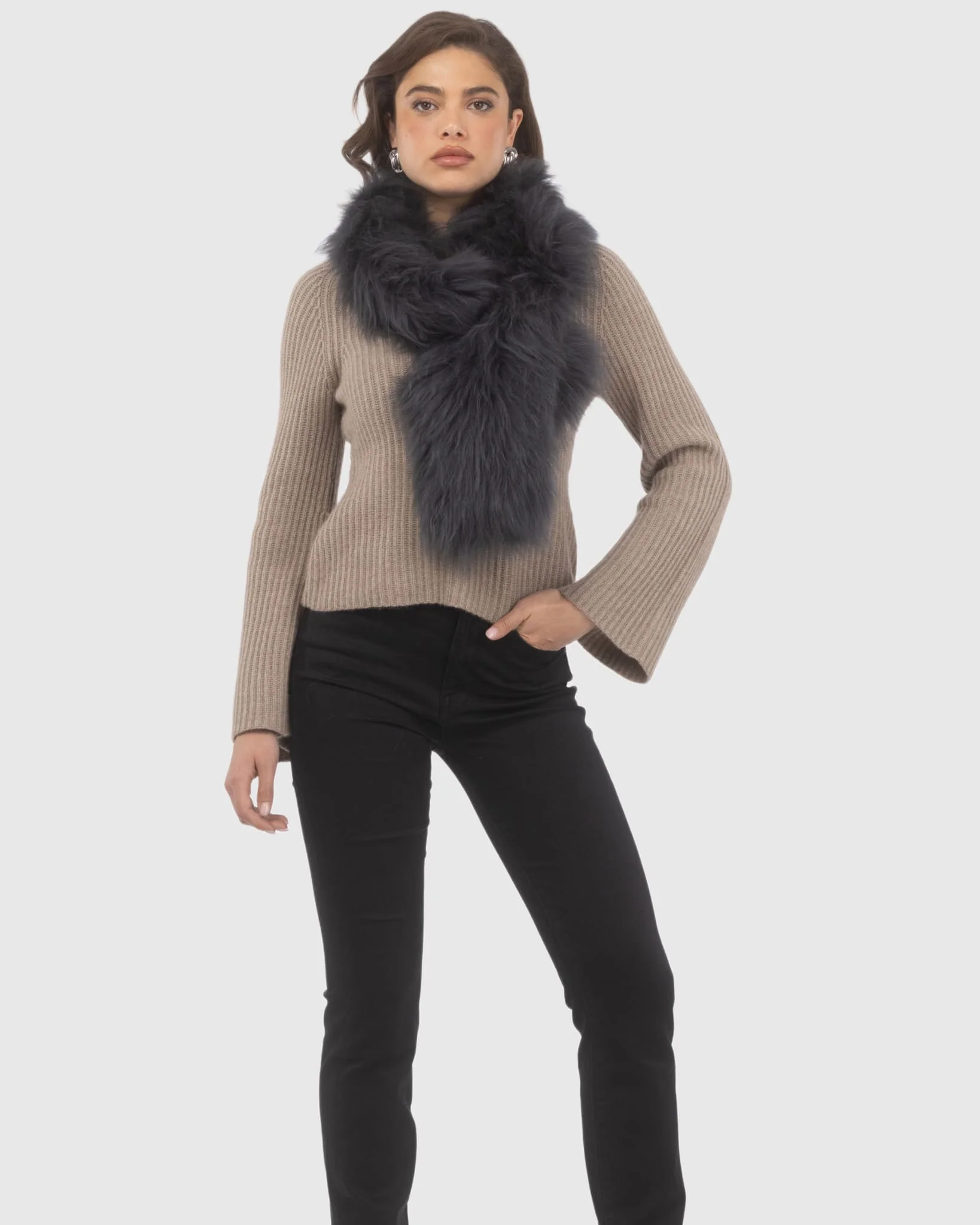 SELECT LAMB PULL-THROUGH SCARF - Image 10