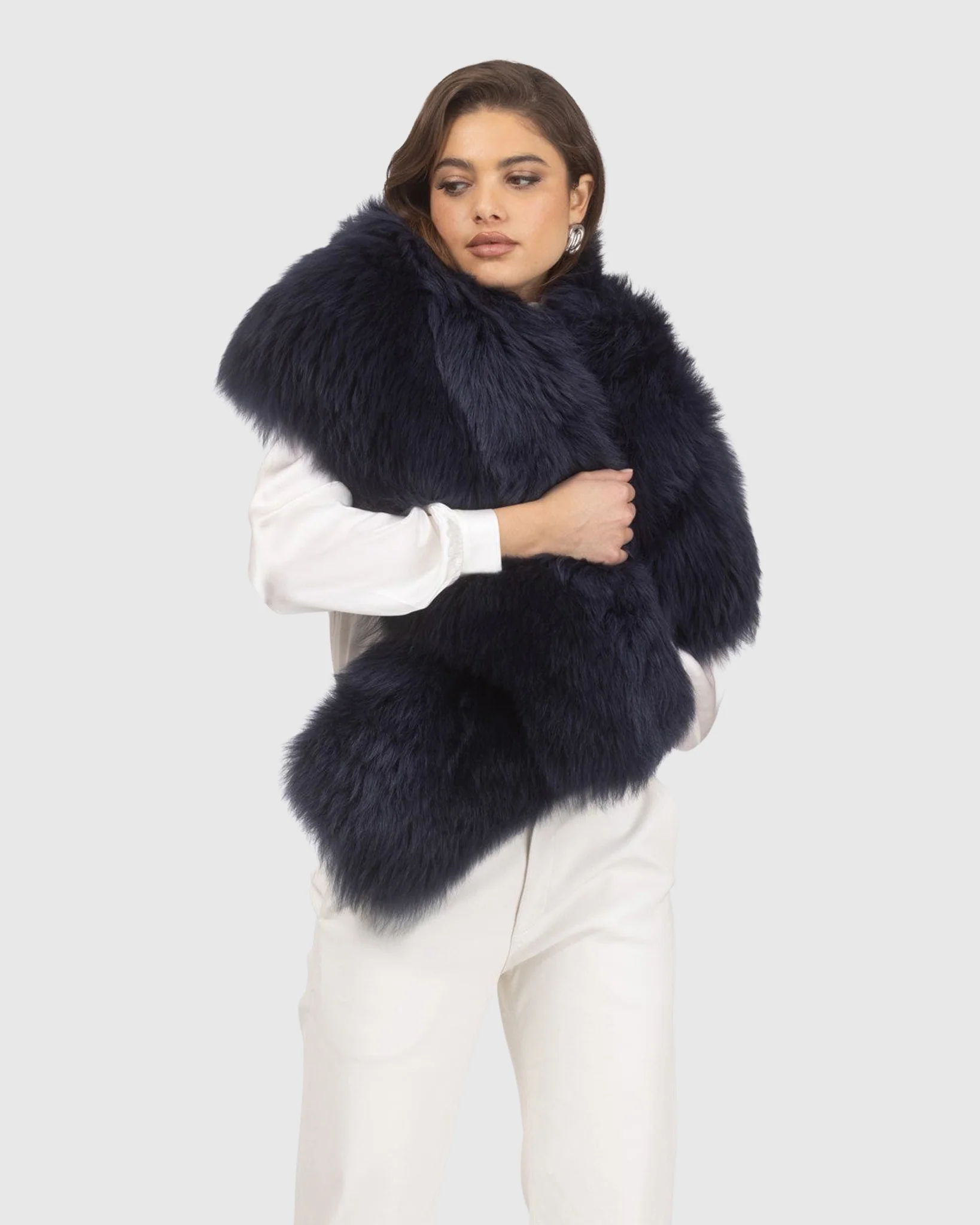 SELECT LAMB STOLE - Image 3