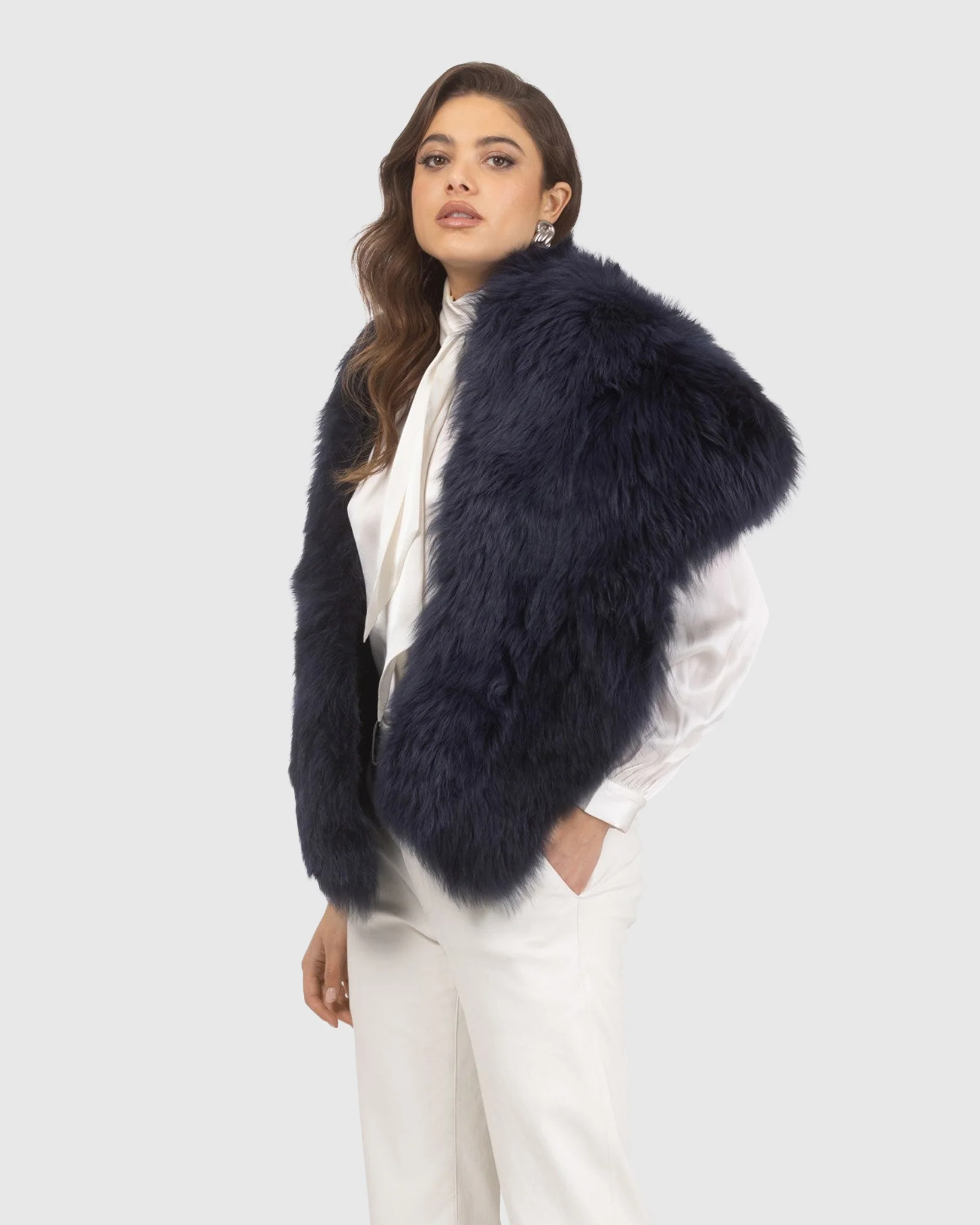 SELECT LAMB STOLE - Image 4