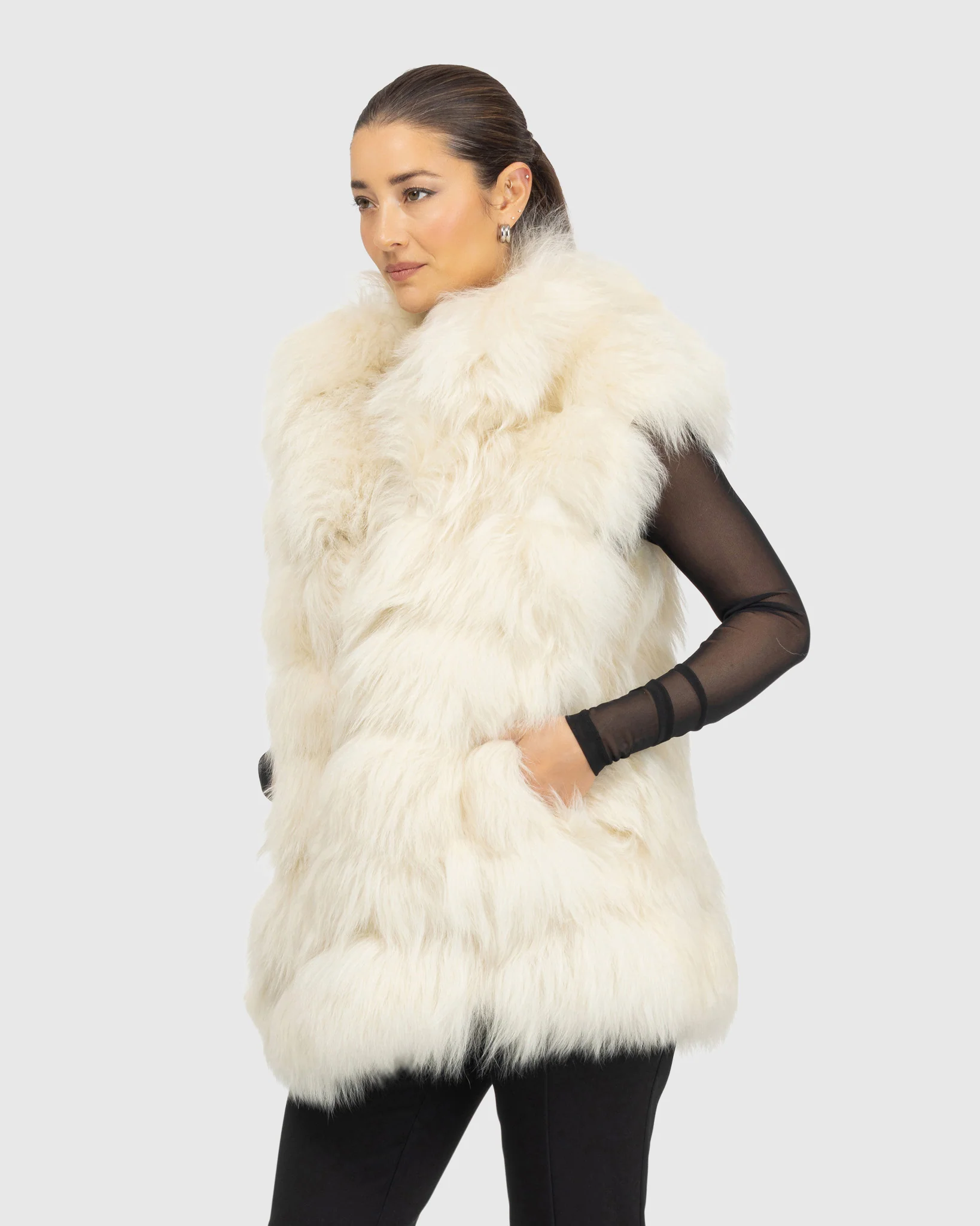 Select Lamb Vest - Image 11