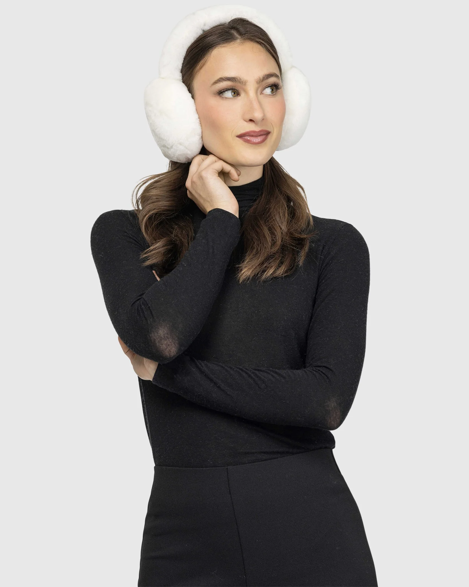 SELECT SHEARLING LAMB EARMUFFS WITH SHEARLING LAMB COVERED BAND - Image 3