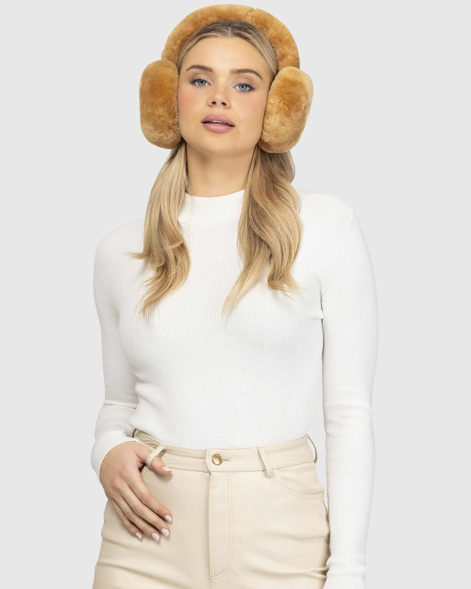 SELECT SHEARLING LAMB EARMUFFS WITH SHEARLING LAMB COVERED BAND - Image 6