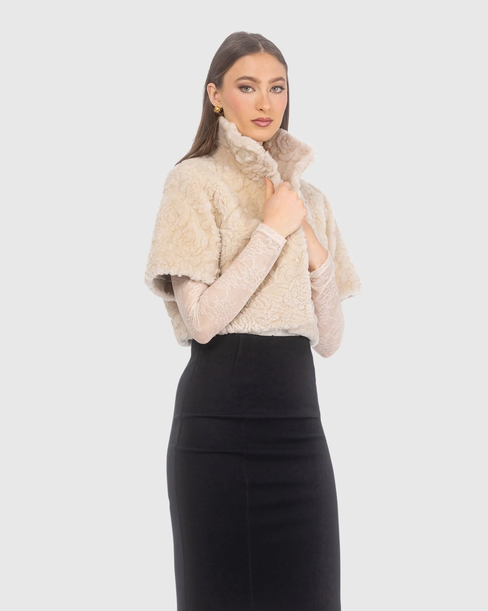 Select Shearling Lamb Rose Printed Bolero With Cropped Sleeves - Image 5