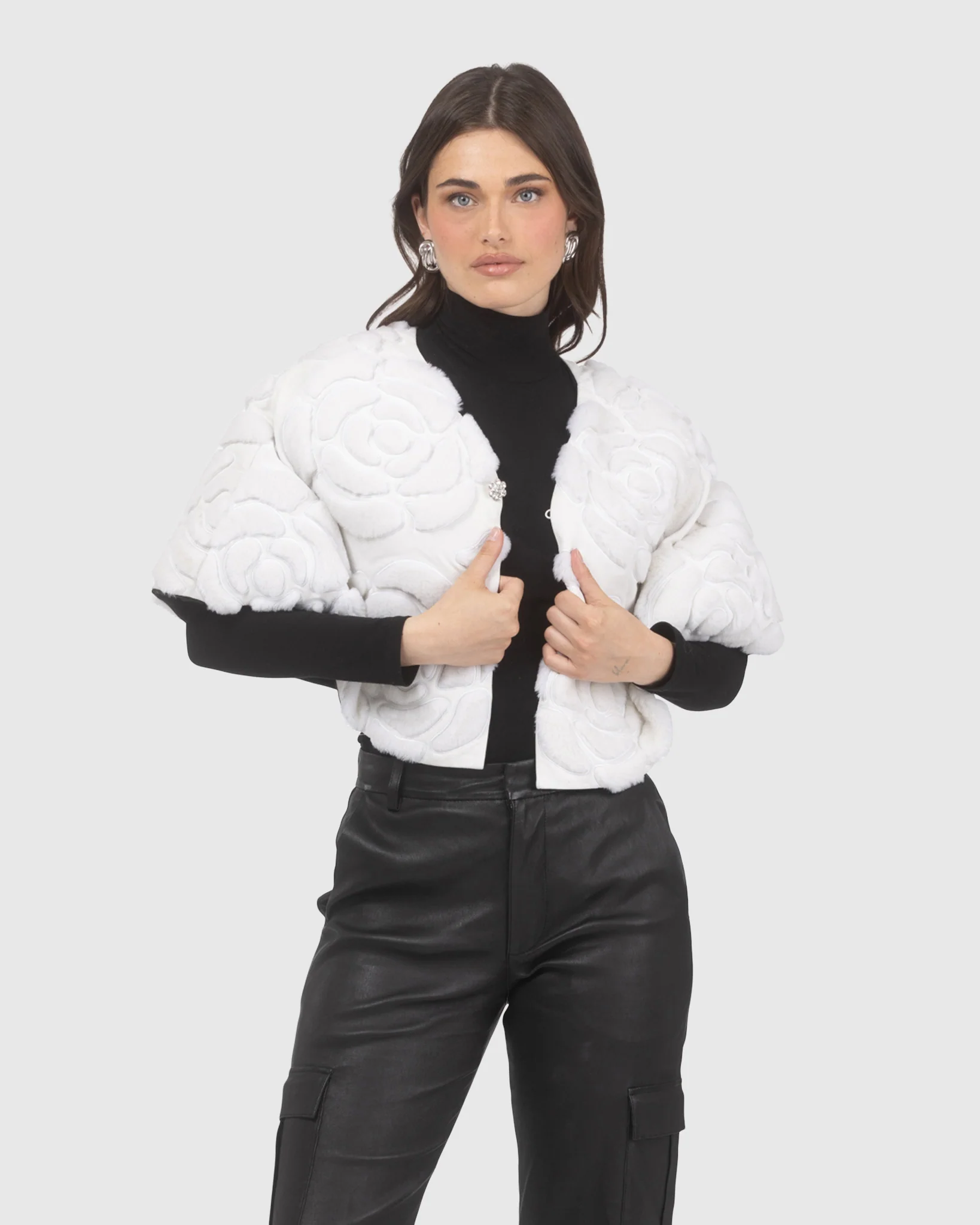 Select Shearling Lamb And Suede Floral Embroidered Stole Reversible To Loro Piana Cashmere And Wool - Image 2