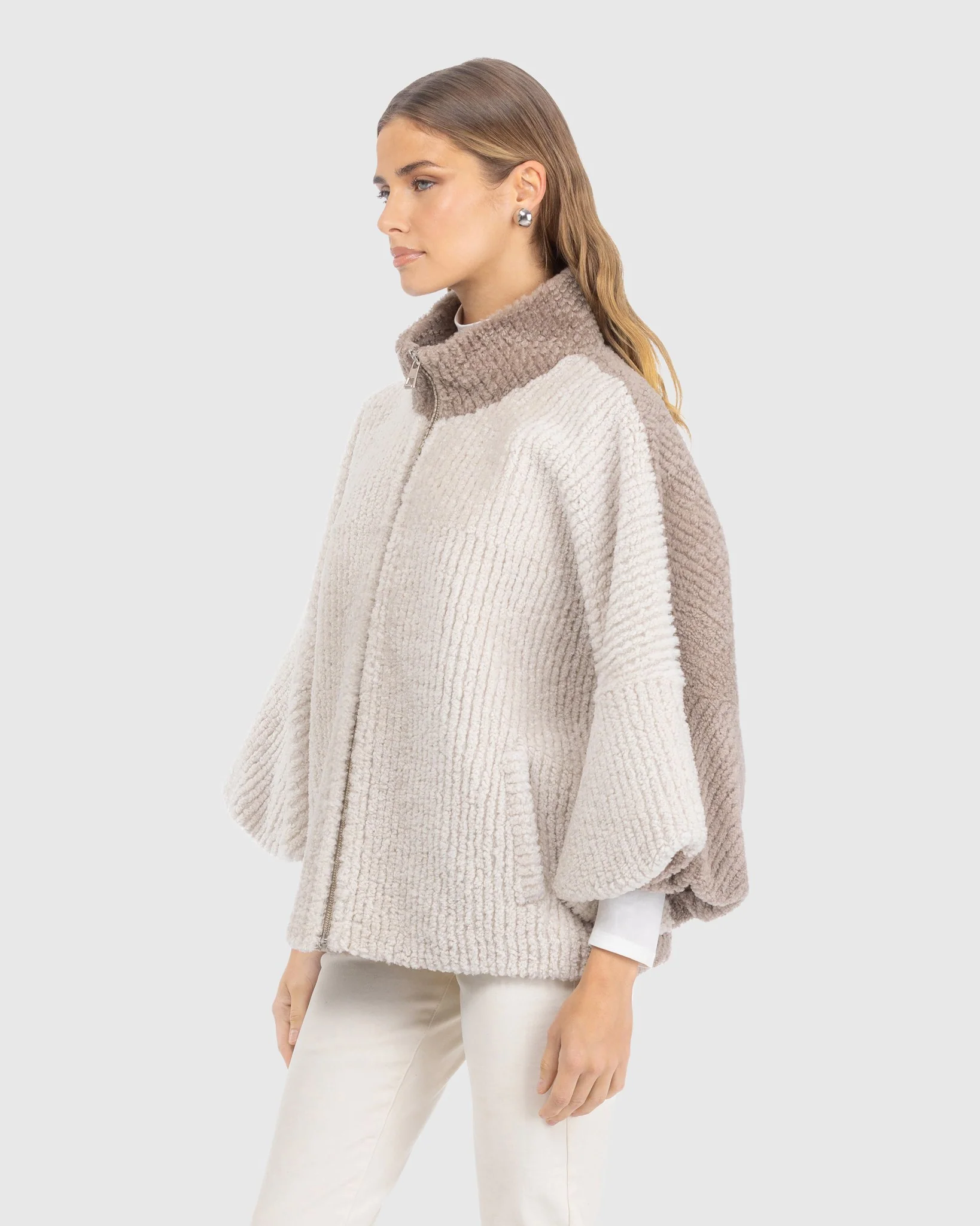 Select Shearling Lamb Zip Jacket With Cropped Sleeves - Image 3