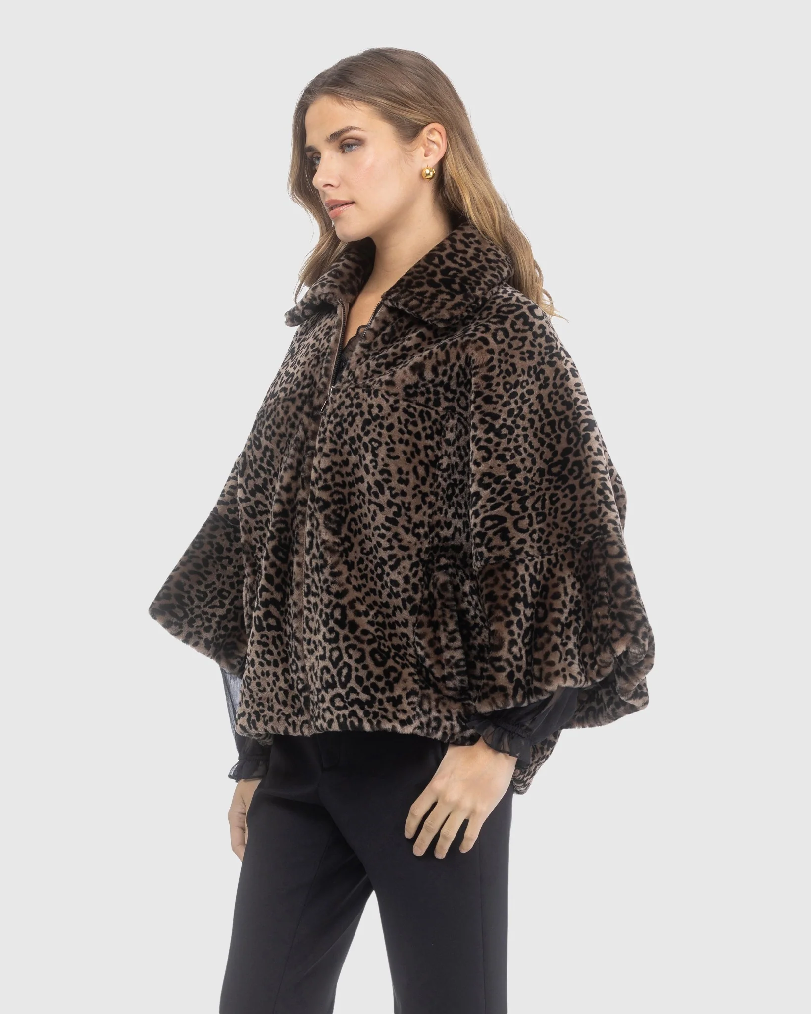 Select Shearling Lamb Zip Jacket With Cropped Sleeves - Image 3