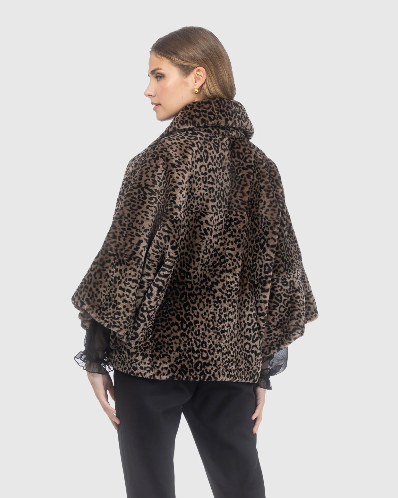 Select Shearling Lamb Zip Jacket With Cropped Sleeves - Image 4